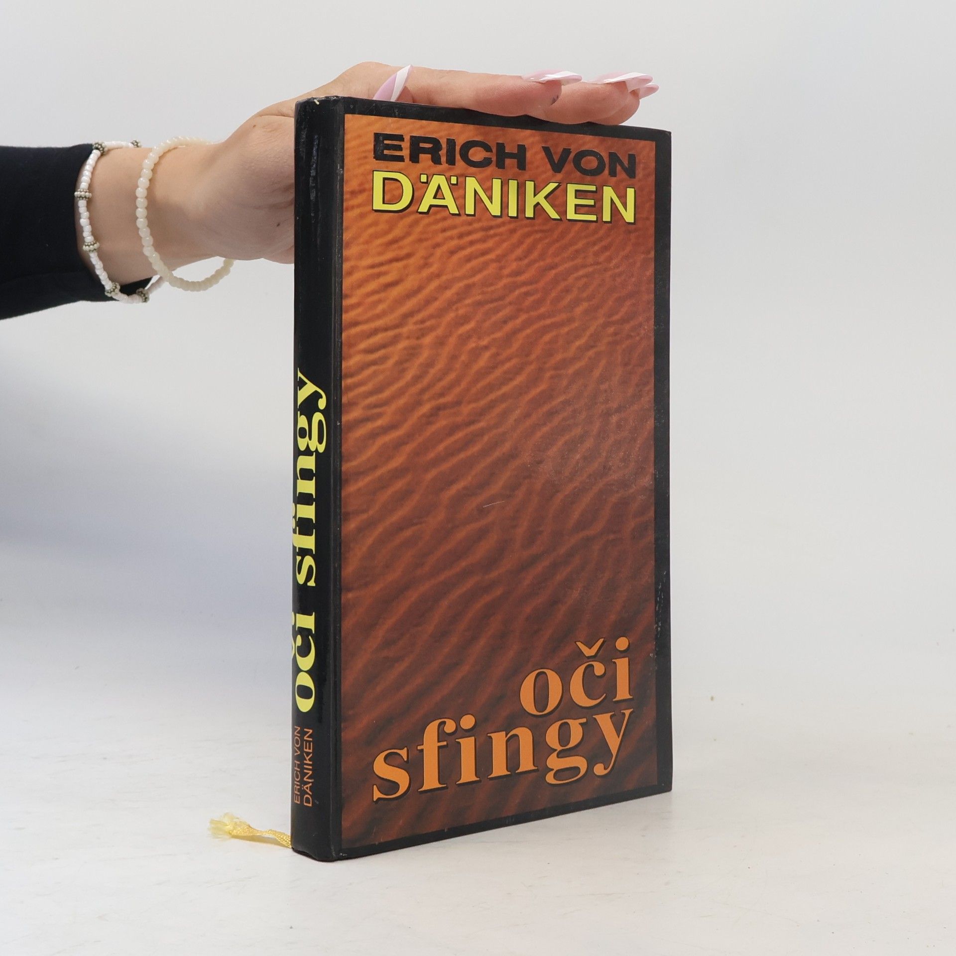 Erich von Däniken Oči sfingy