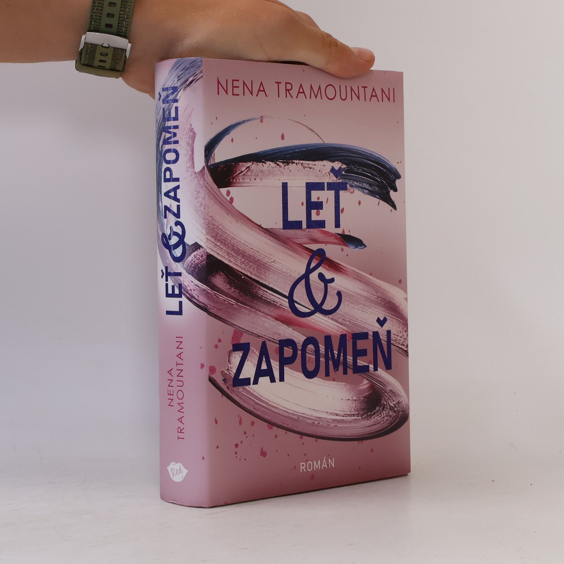 Nena Tramountani Leť & zapomeň