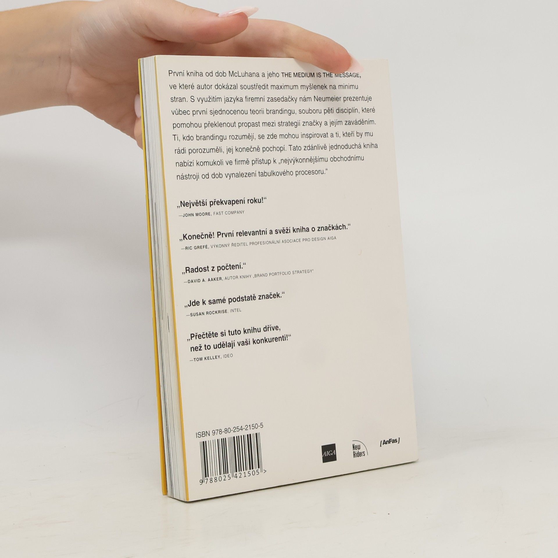 Marty Neumeier The brand gap: Jak překlenout propast mezi obchodní strategií a designem