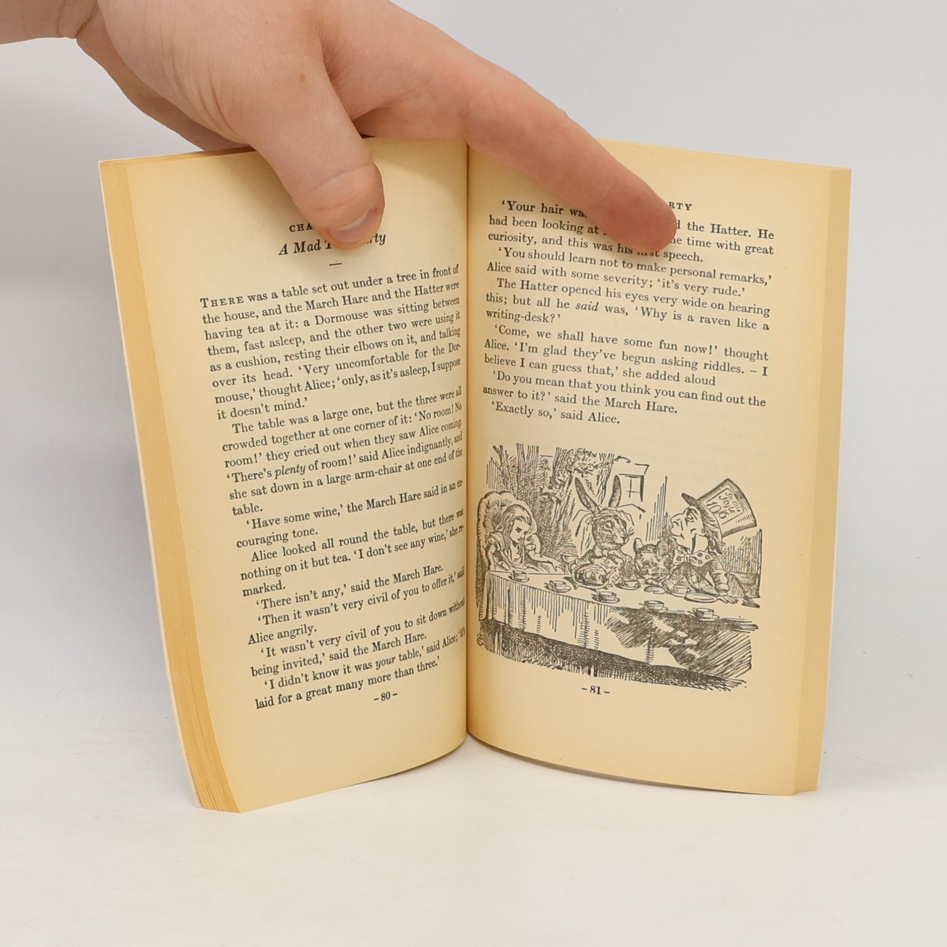 Lewis Carroll Alice's Adventures in Wonderland