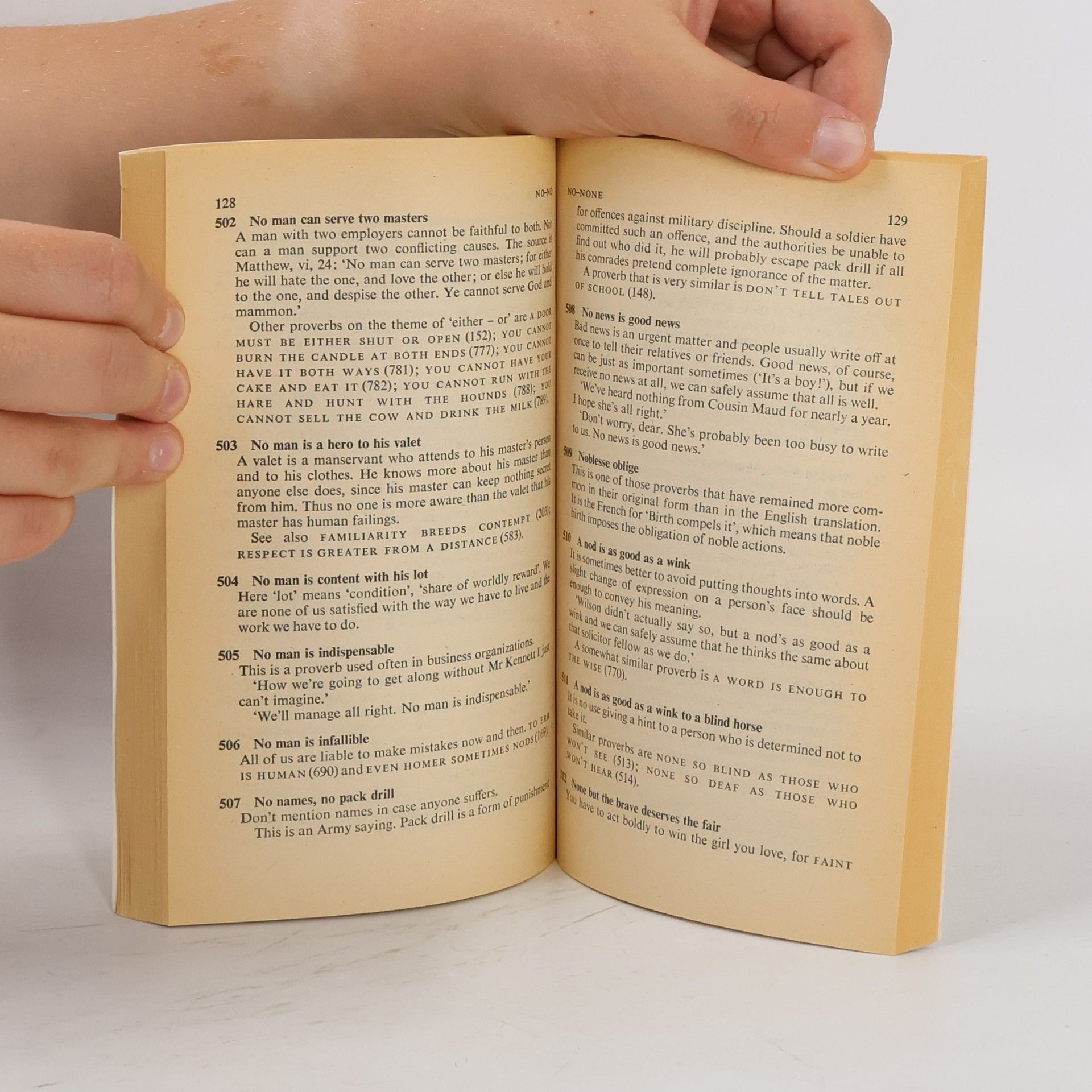 Ronald Ridout English proverbs explained