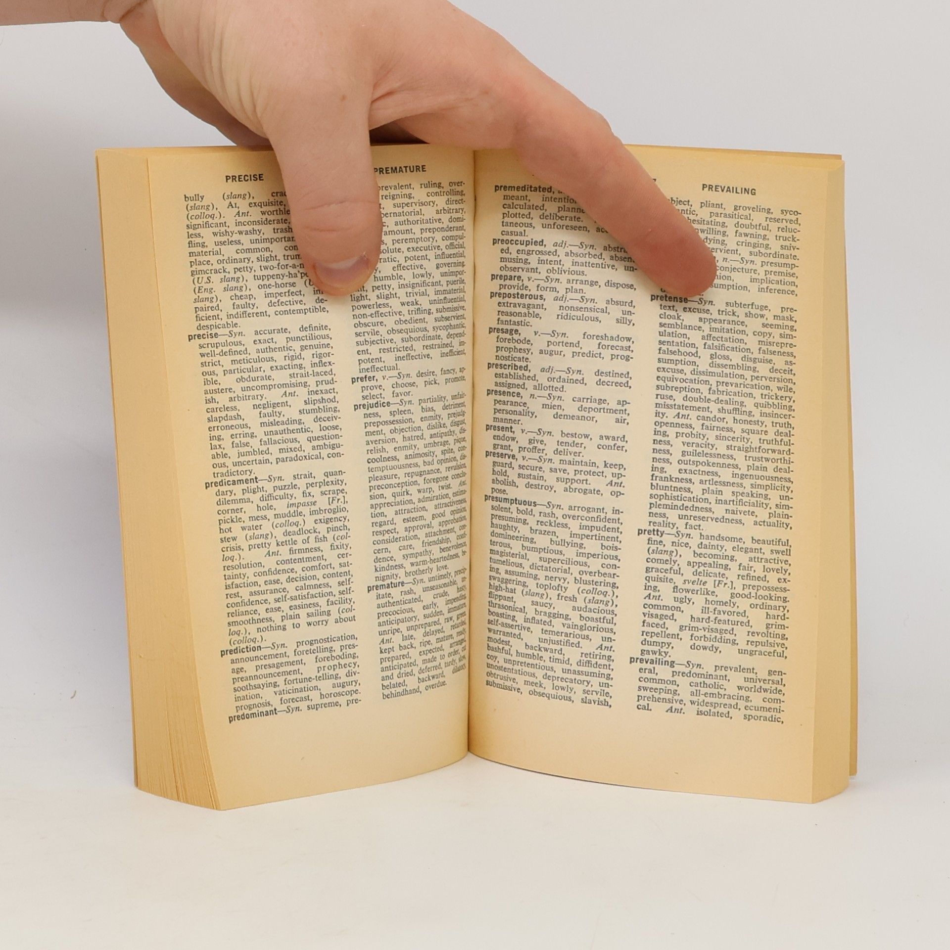 Joseph Devlin Dictionary of Synonyms & Antonyms