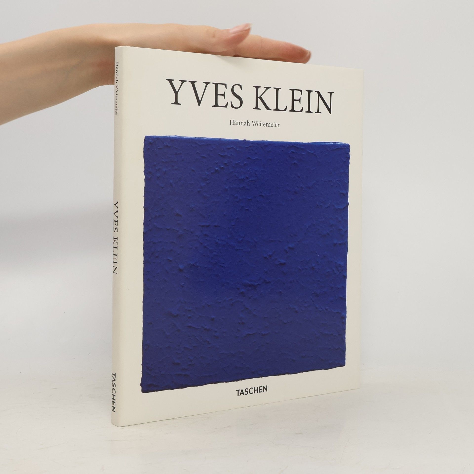 Hannah Weitemeier Yves Klein