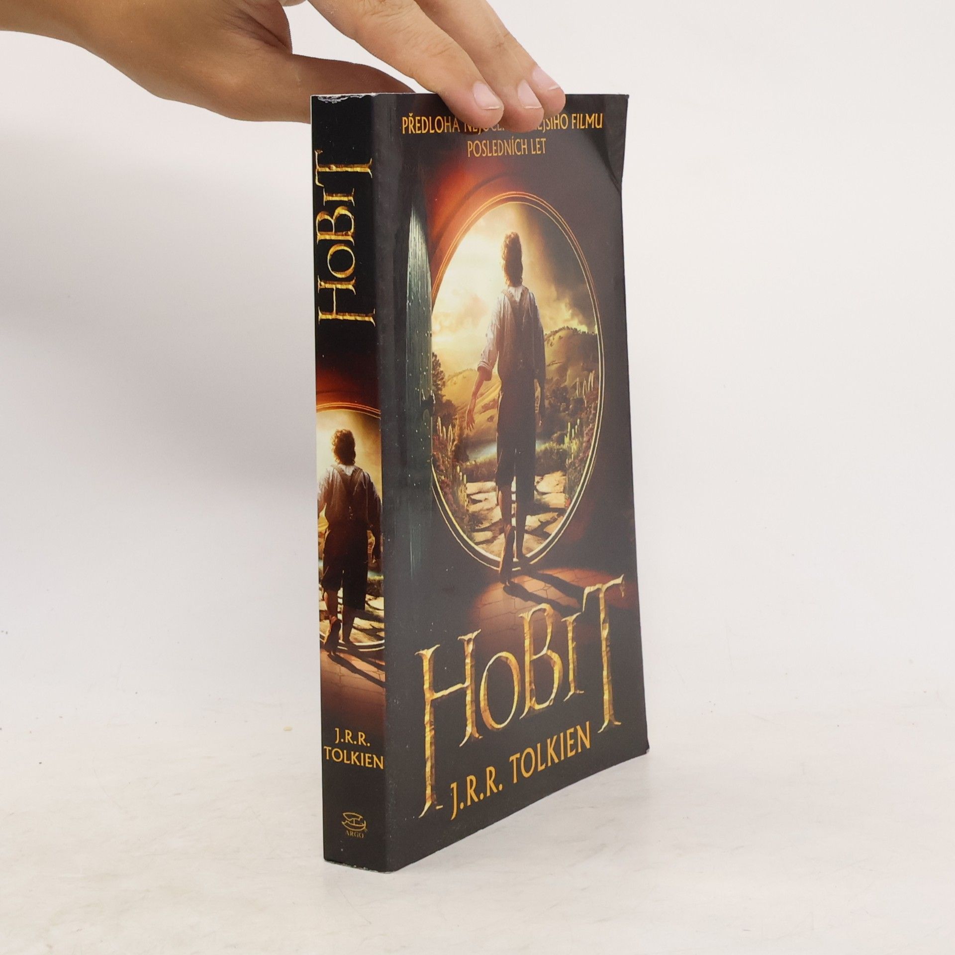 J. R. R. Tolkien Hobit, aneb, Cesta tam a zase zpátky