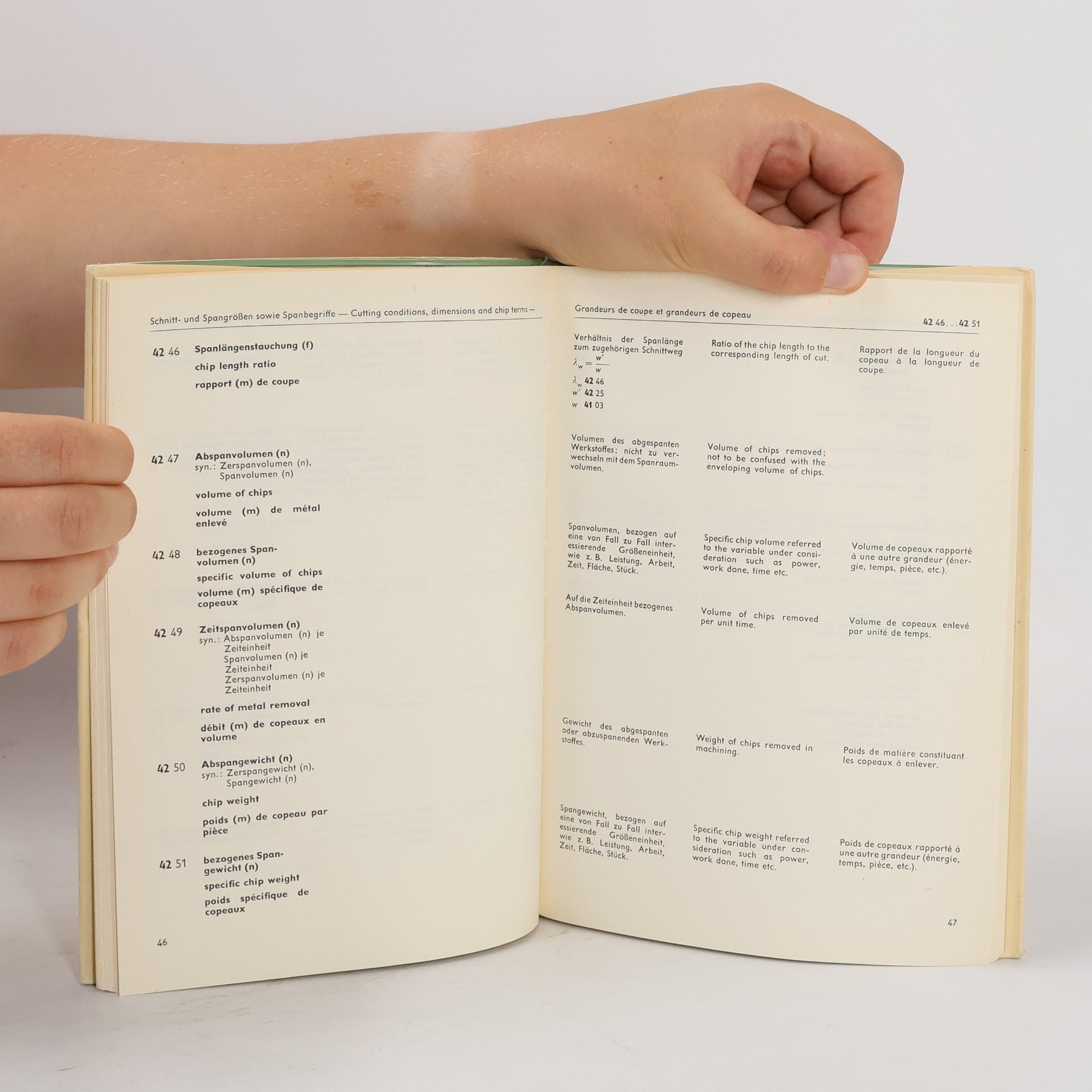Autorenkollektiv C.I.R.P. Wörterbuch der Fertigungstechnik Band 4 Grundbegriffe des Spanens
