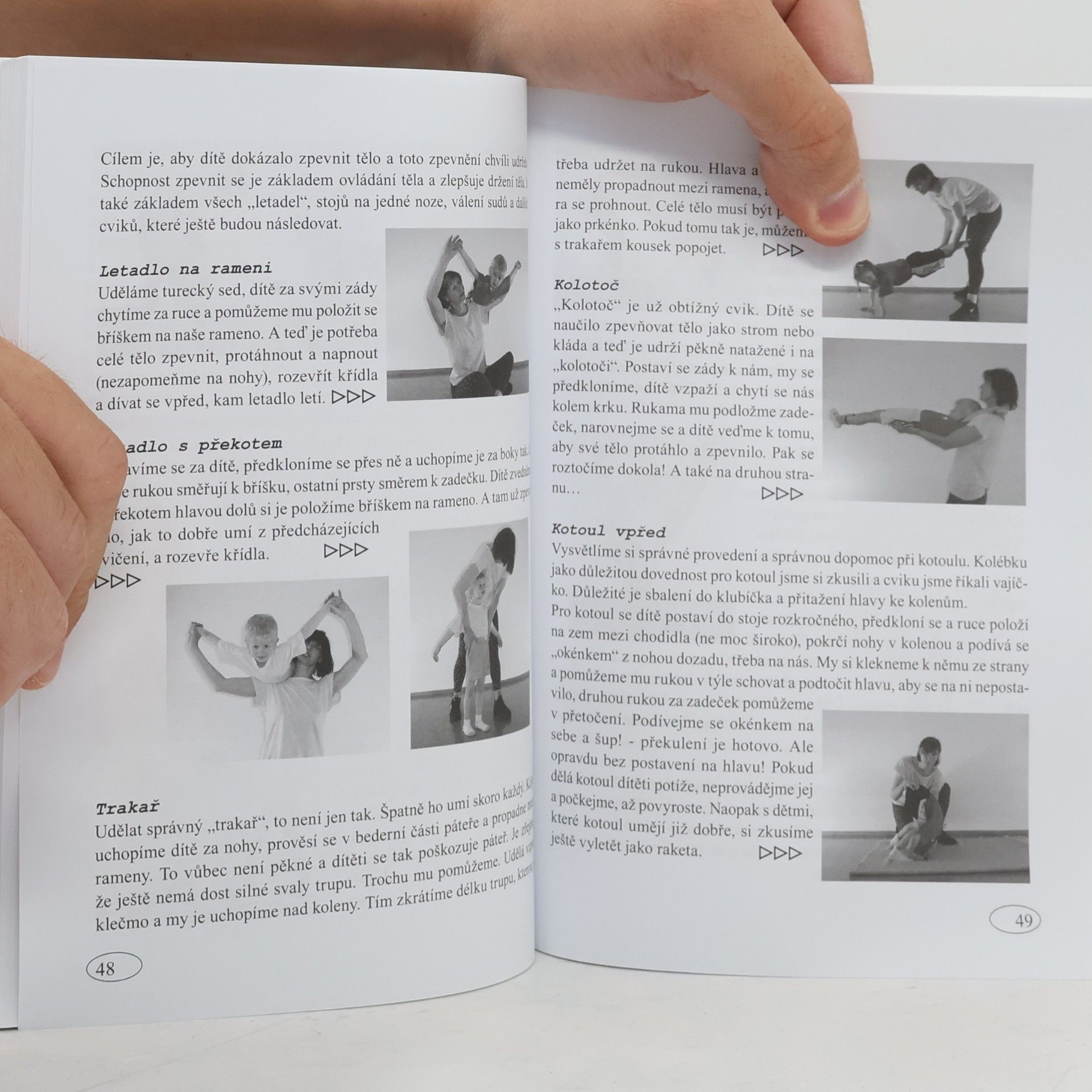 Hana Dvořáková Sportujeme s nejmenšími dětmi