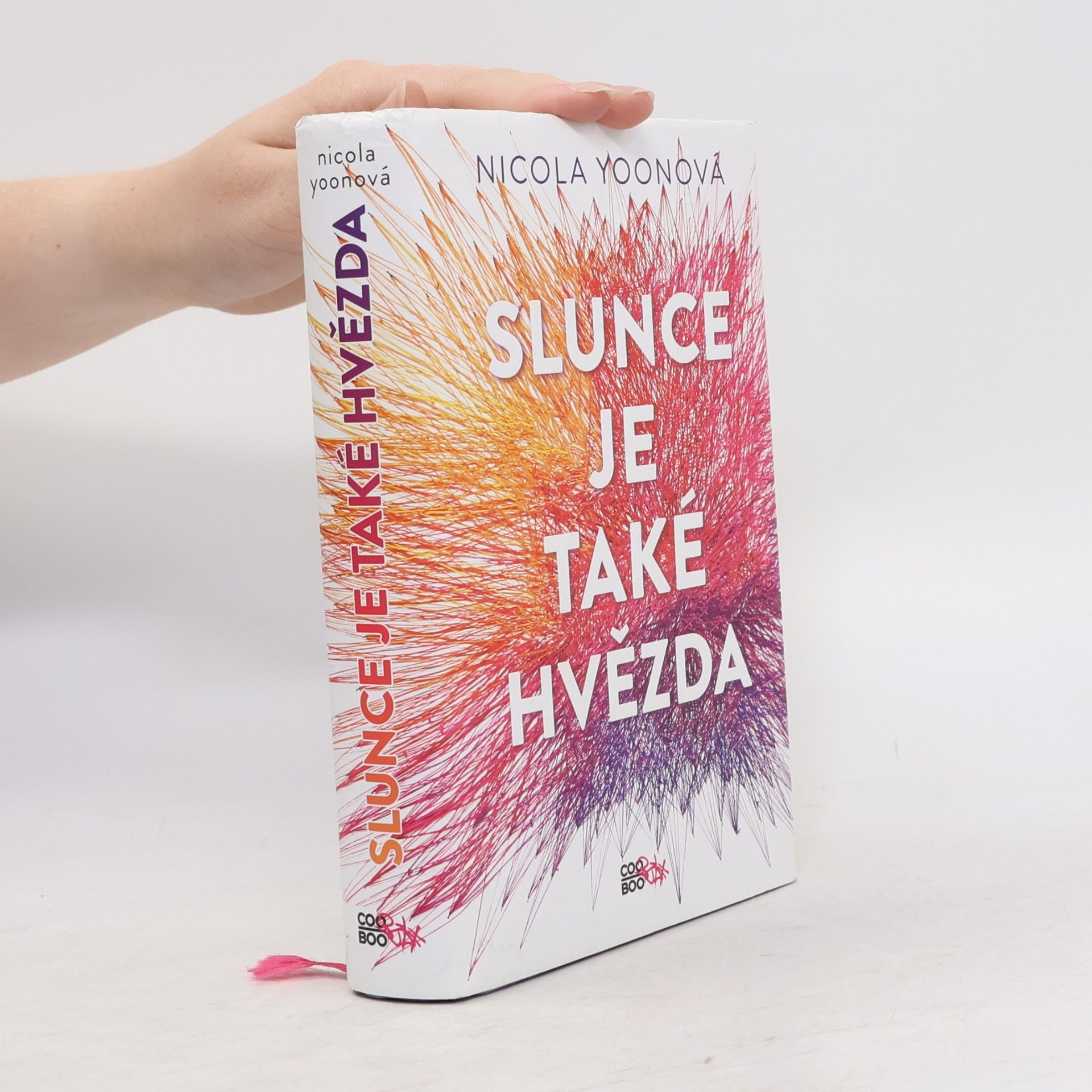 Nicola Yoon Slunce je také hvězda