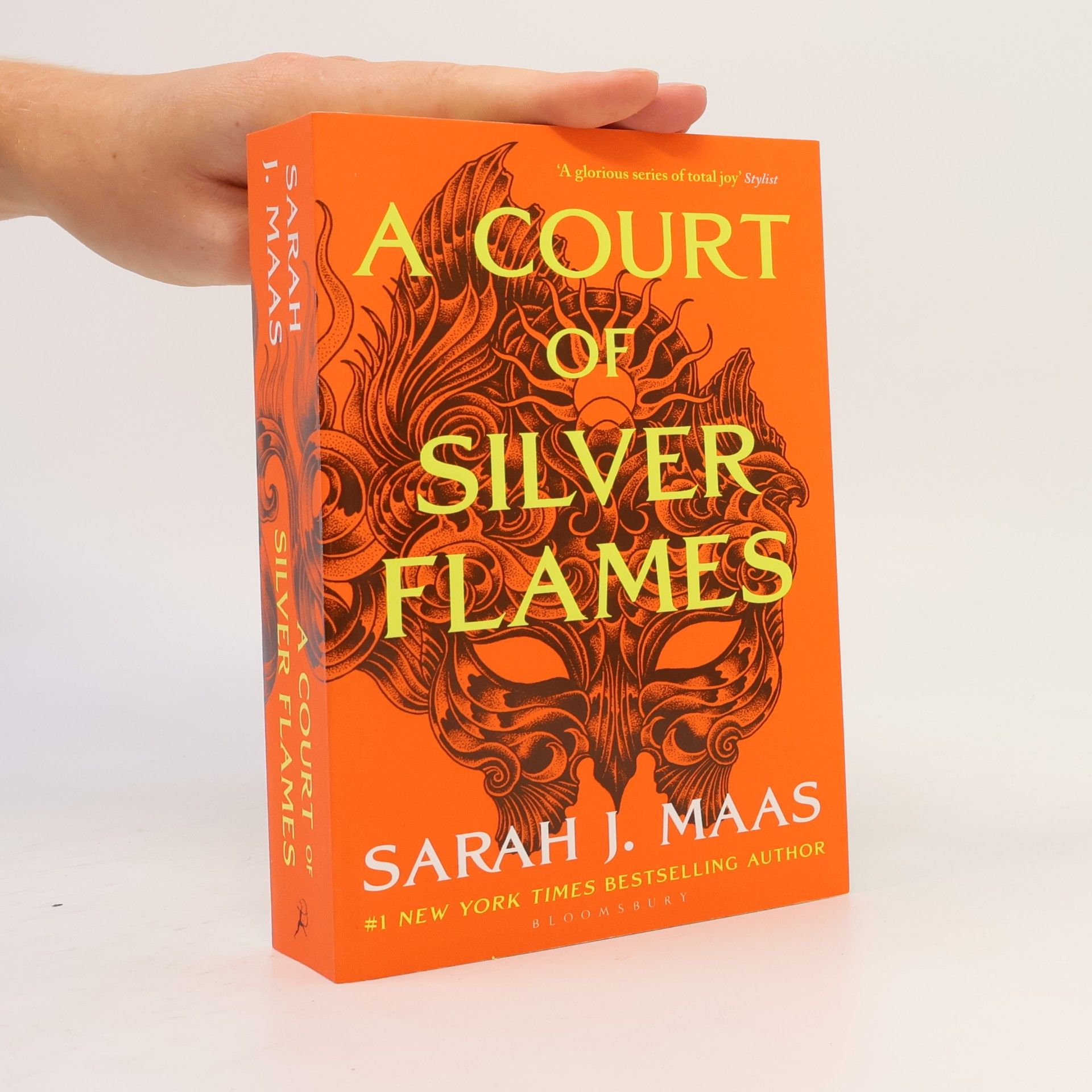 Sarah J. Maas A Court of Silver Flames