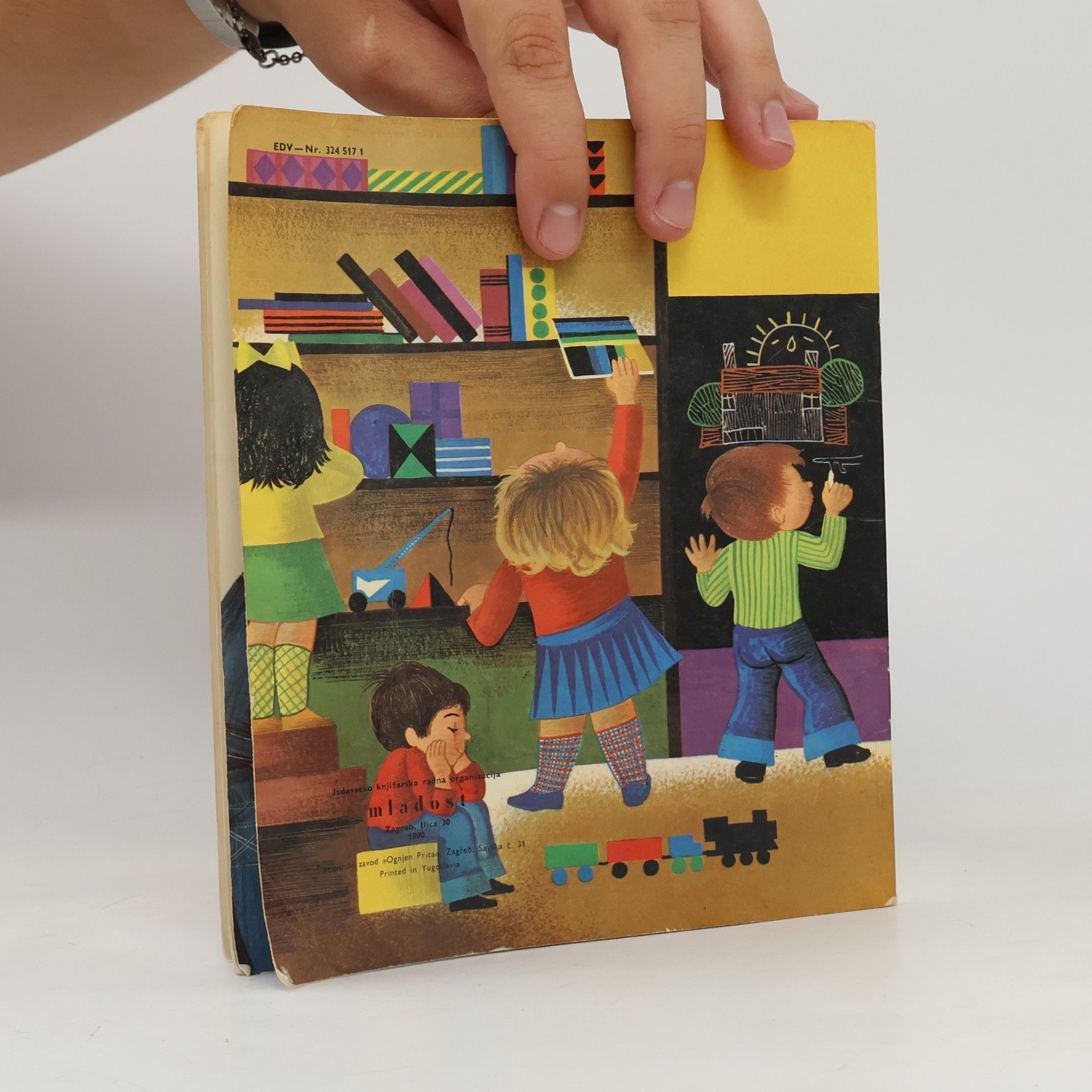 Autorenkollektiv Tajana in der Bibliothek