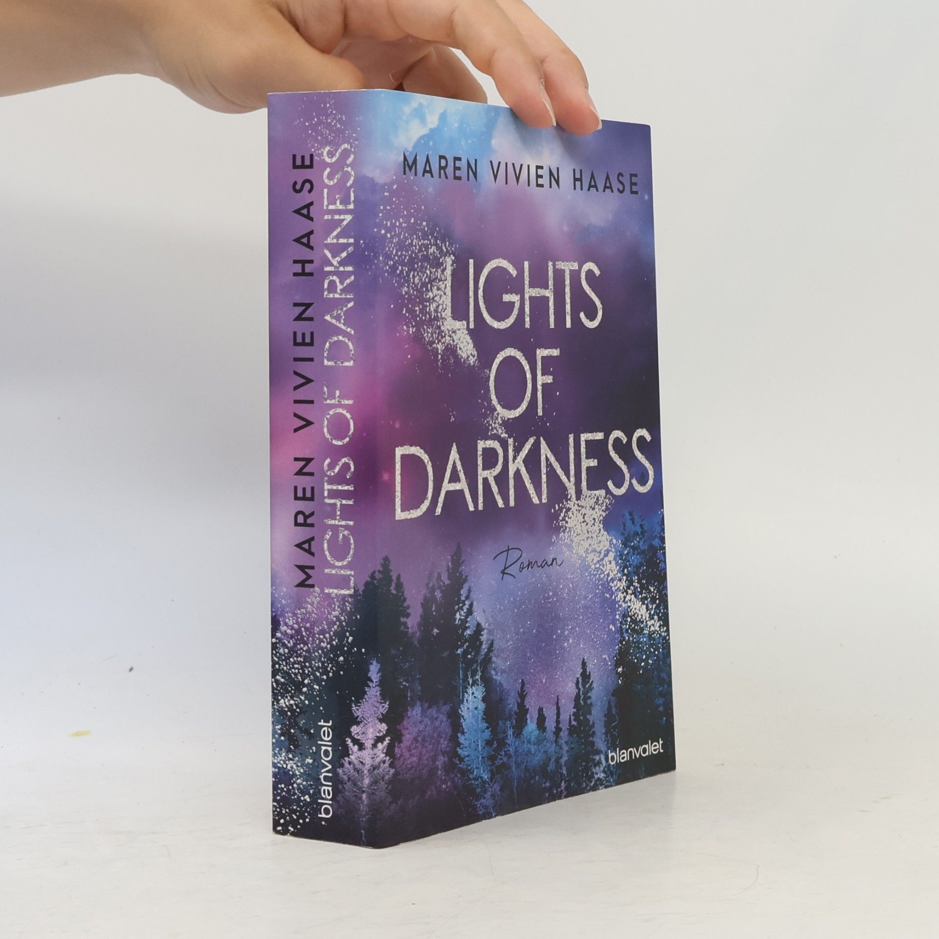 Maren Vivien Haase Lights of Darkness