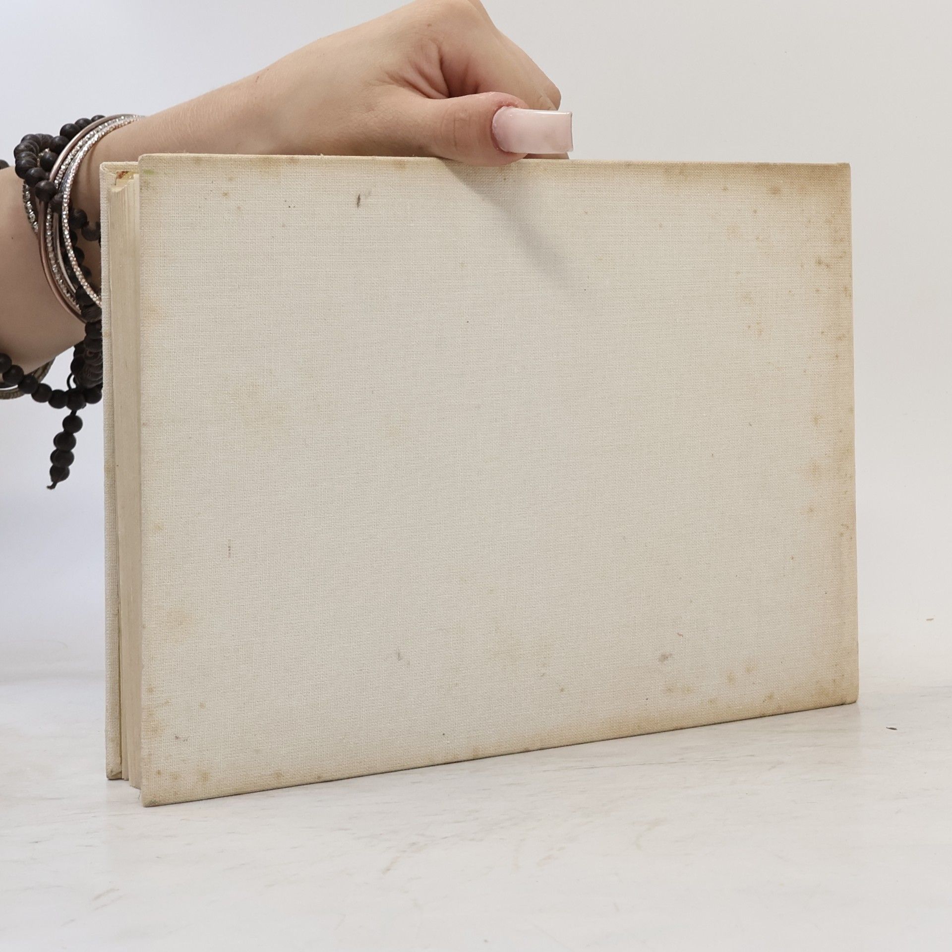 Evžen Škňouřil Historie a vývoj obchodní námořní lodě