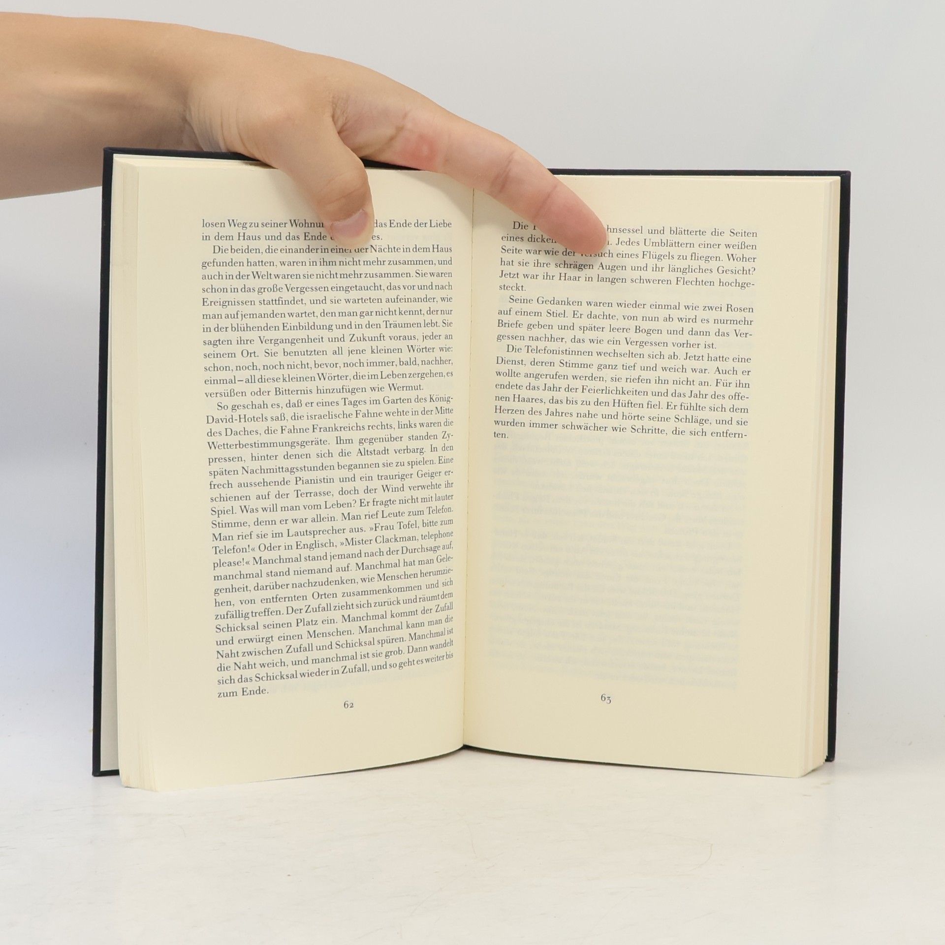 Jehuda Amichai Die Nacht der schrecklichen Tänze