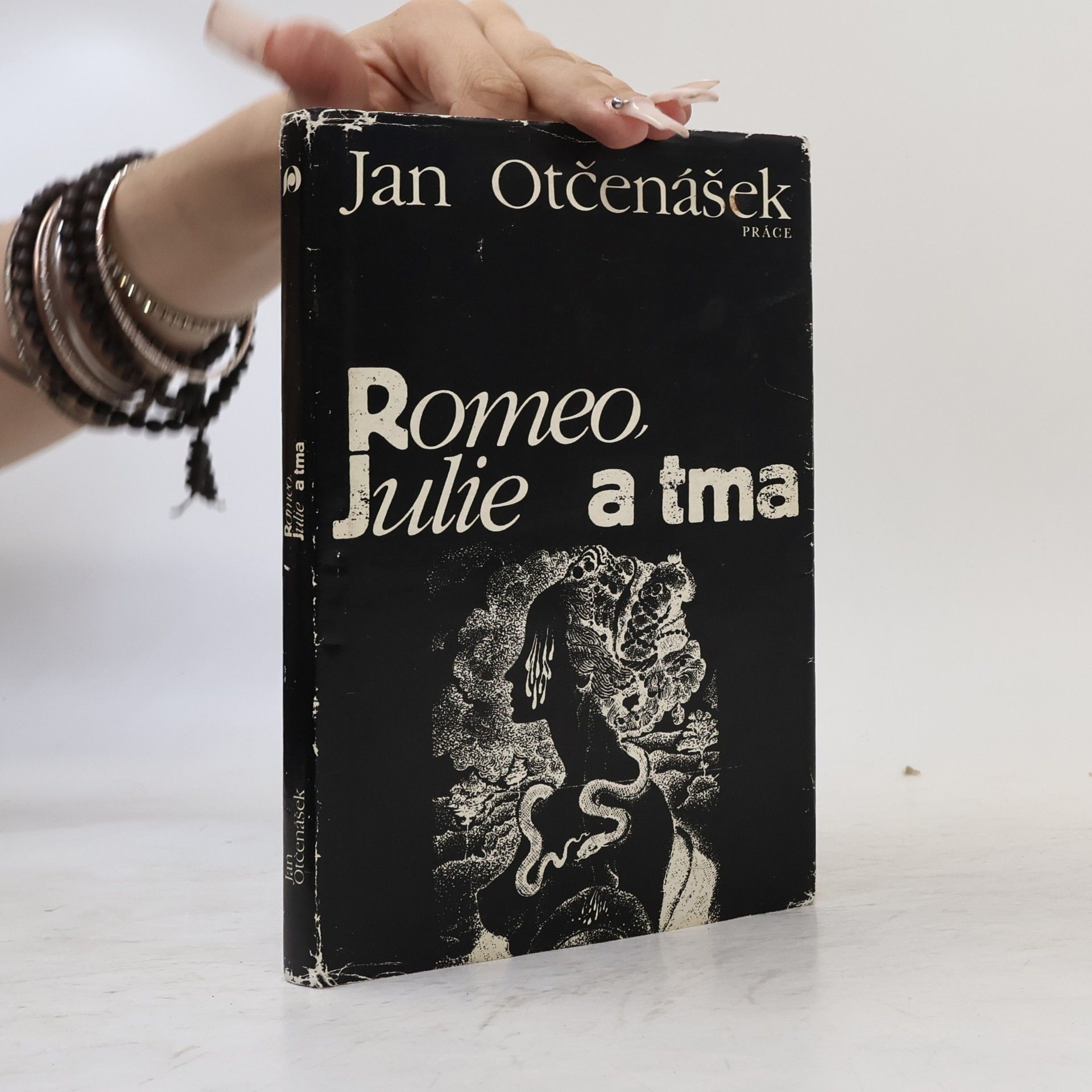 Jan Otčenášek Romeo, Julie a tma