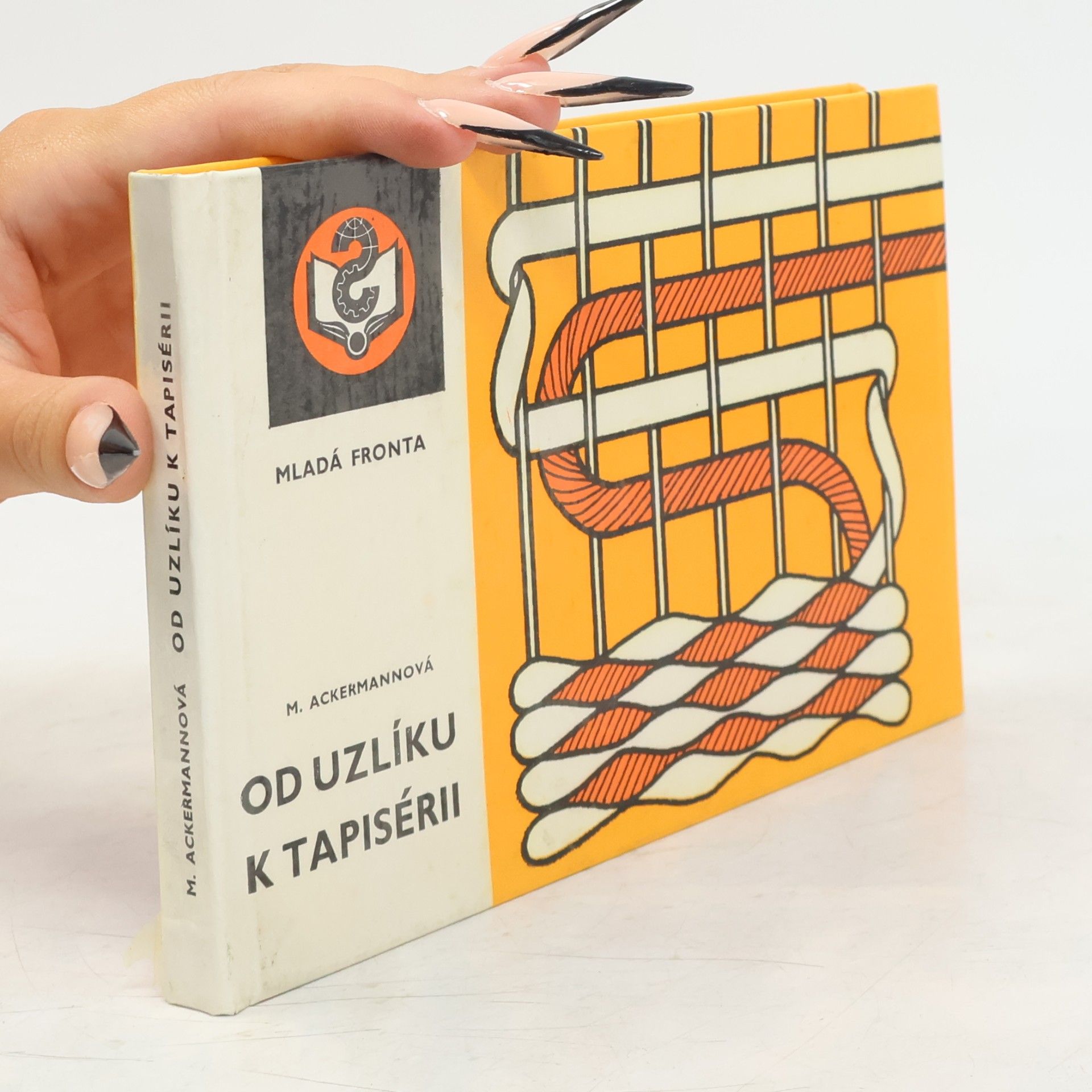 Marie Ackermann Od uzlíku k tapisérii