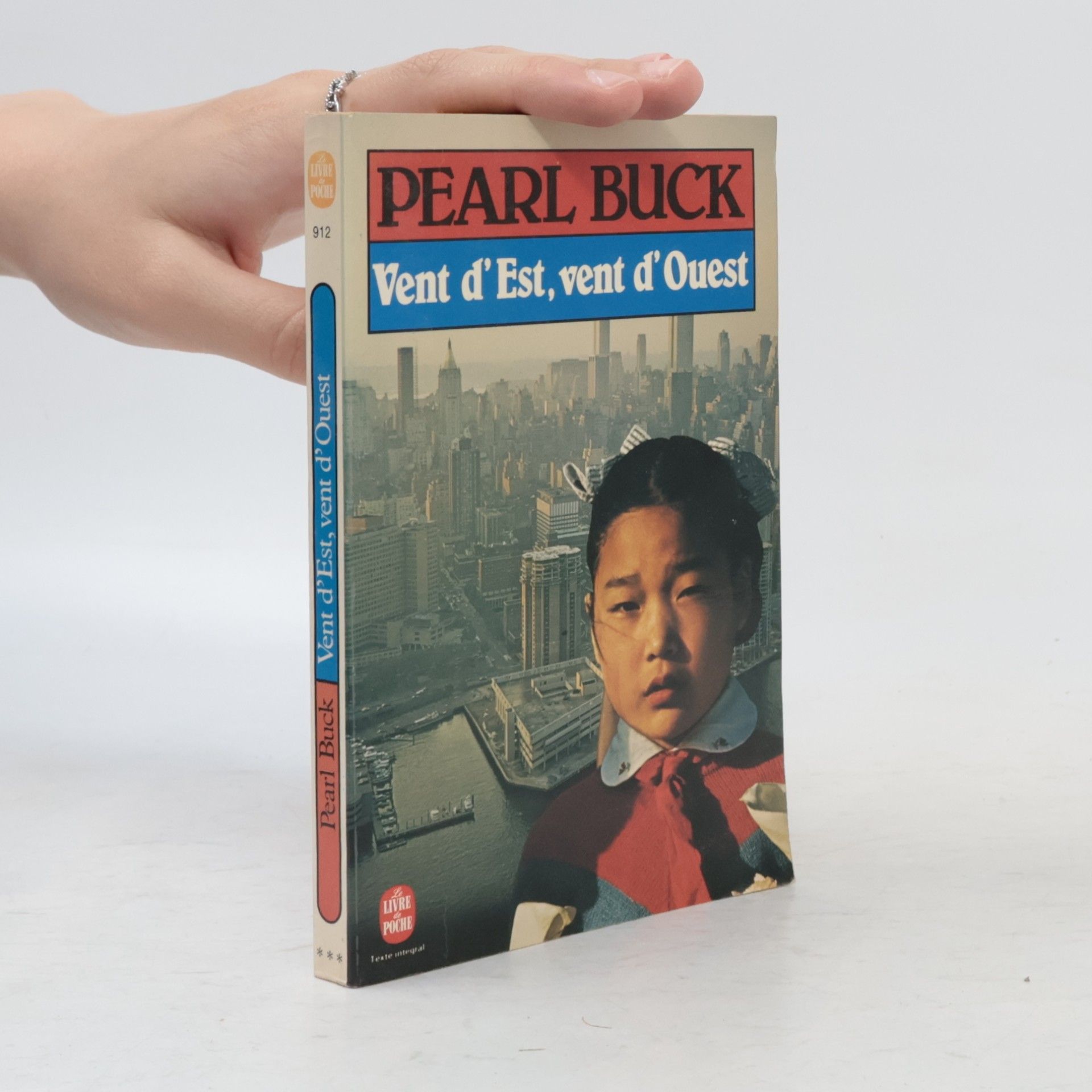 Pearl S. Buck Vent d'est, vent d'ouest