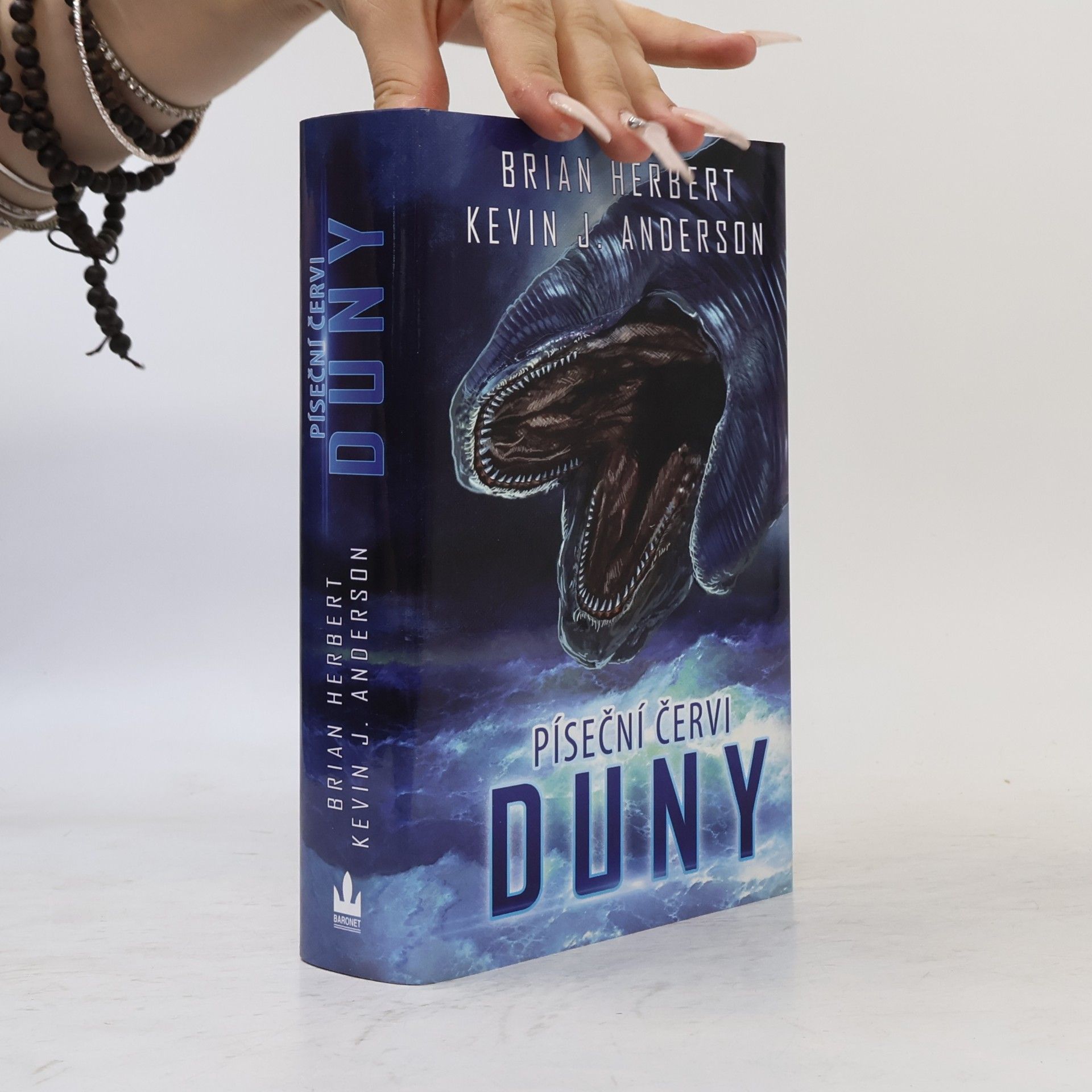 Brian Herbert Píseční červi Duny