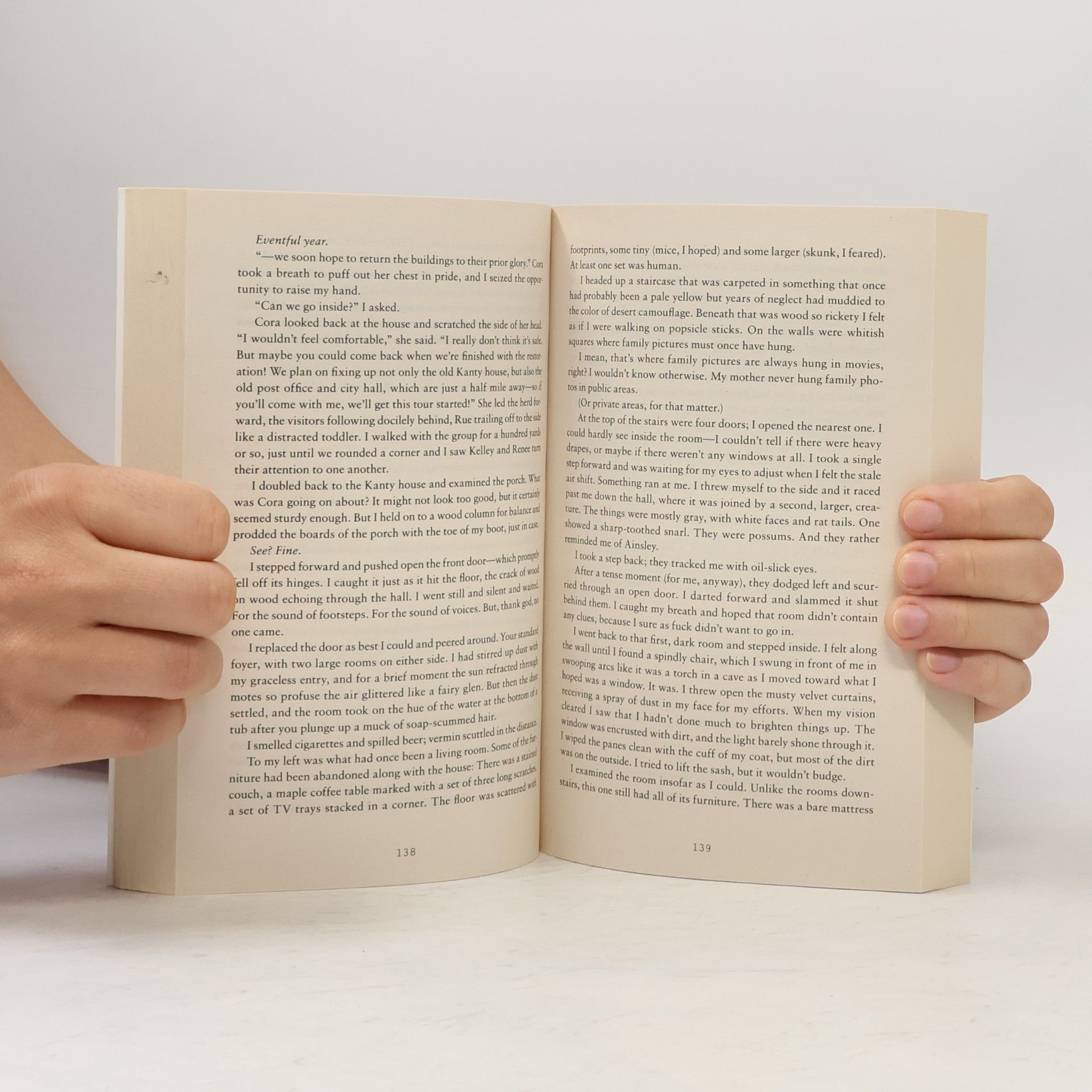 Elizabeth Little Dear Daughter. Mördermädchen, englische Ausgabe