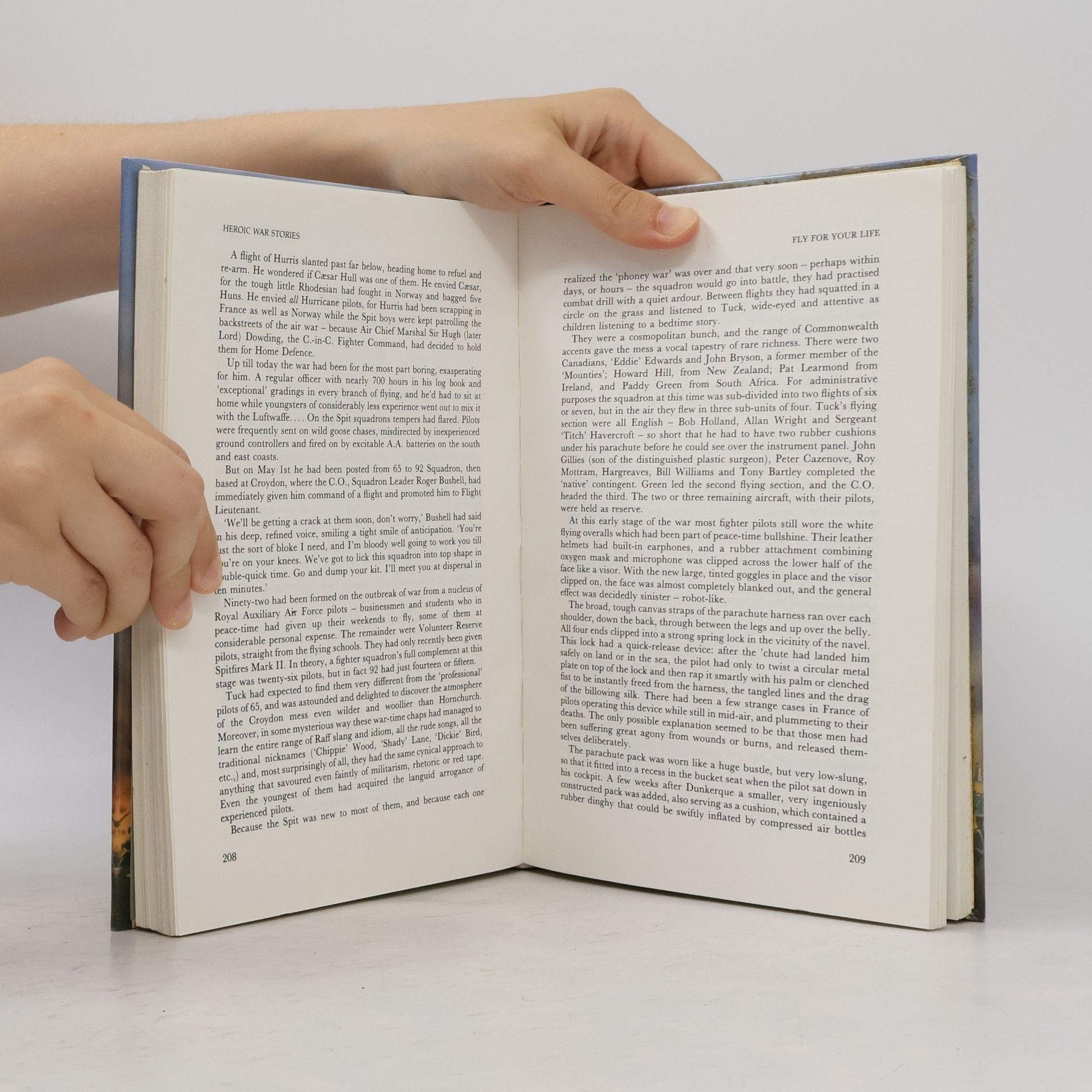Treasure Press Heroic War Stories