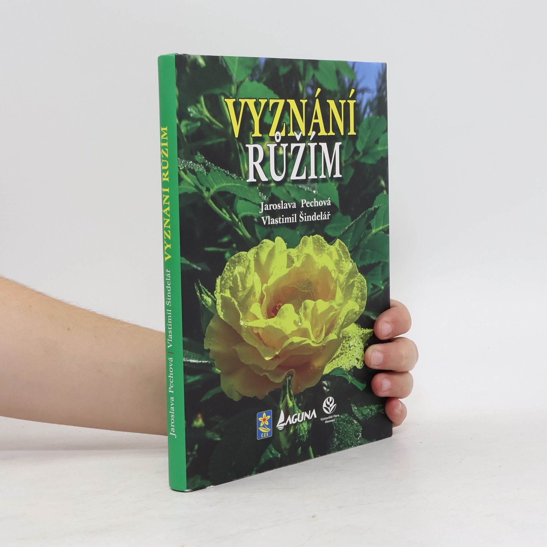 Jaroslava Pechová Vyznání růžím