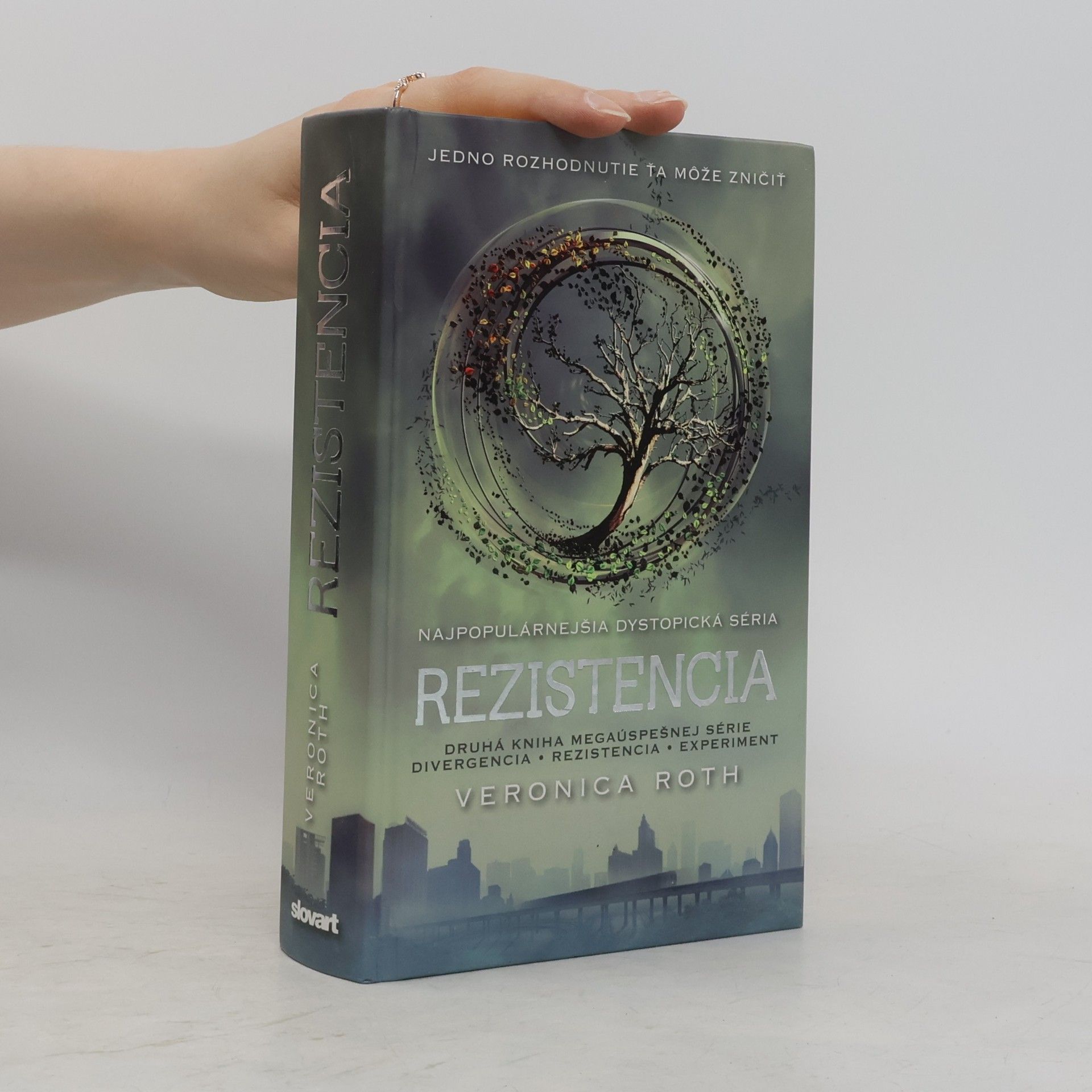 Veronica Roth Rezistencia