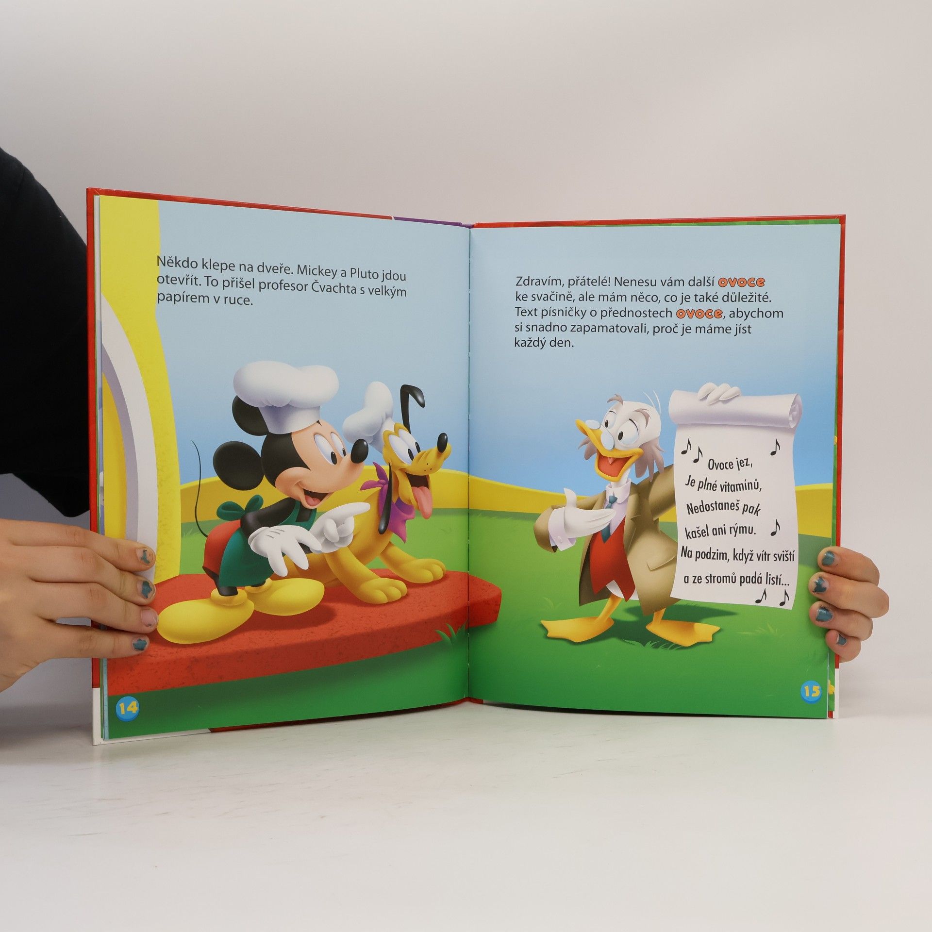 Kolektiv autorů Mickeyho klubík. Hraj a uč se s Mickey Mousem 15. Ovoce!