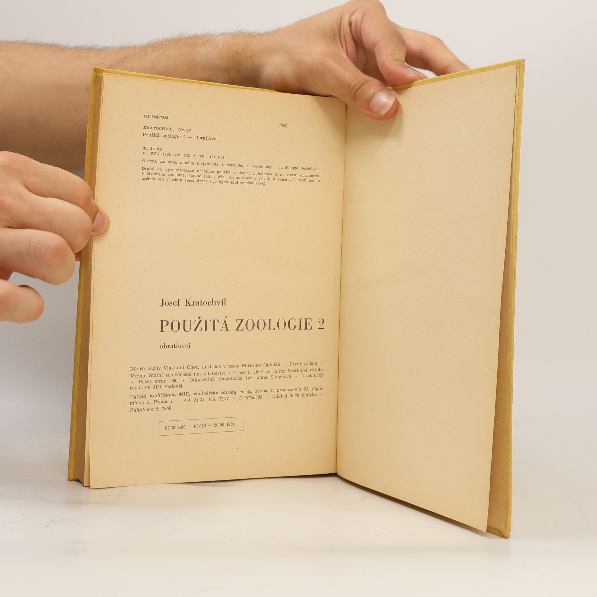 Josef Kratochvíl Použitá zoologie 2. Obratlovci