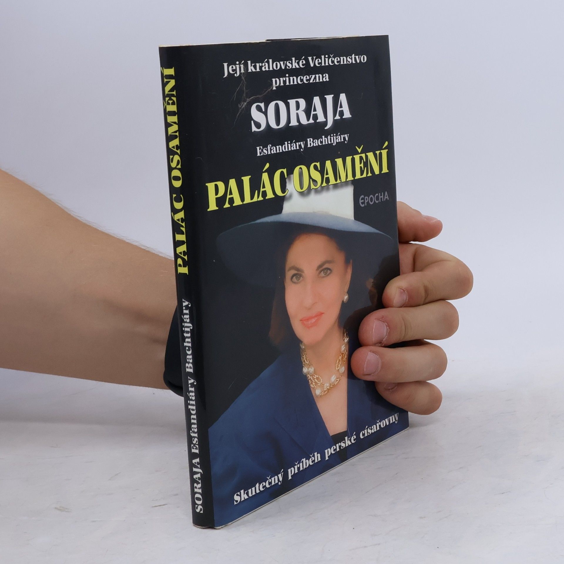 Soraja Palác osamění