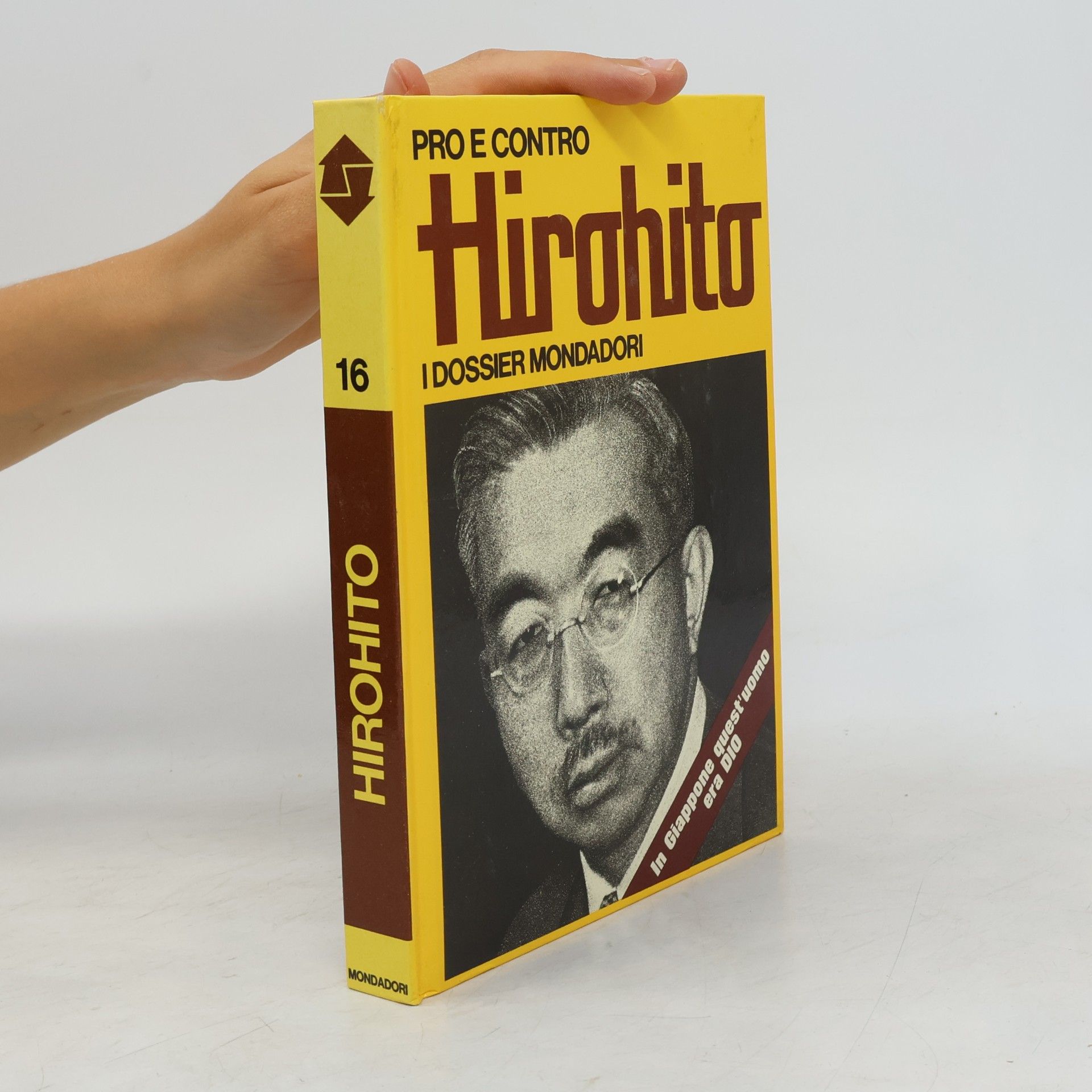 Collectif d'auteurs Pro e contro Hirohito