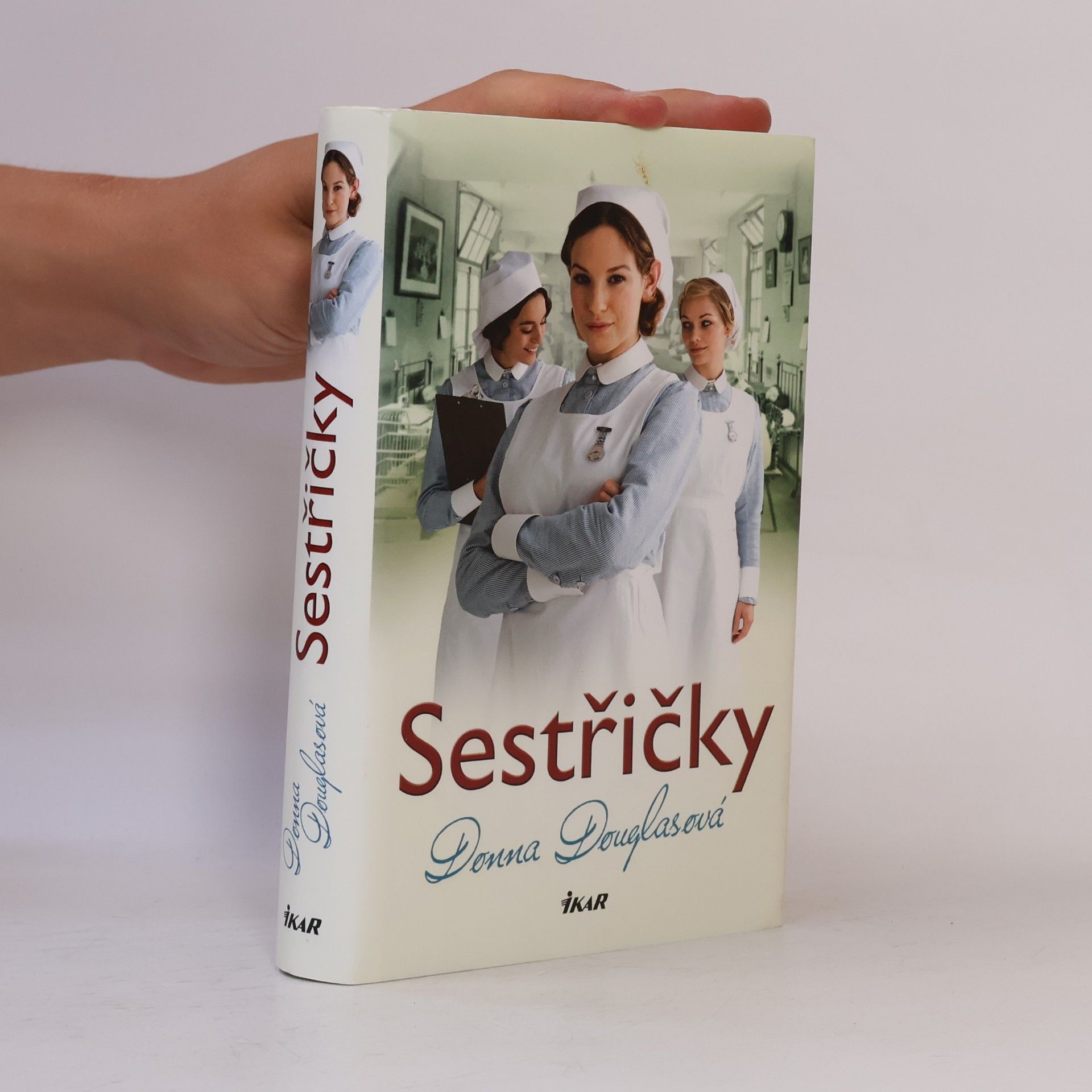 Donna Douglas Sestřičky