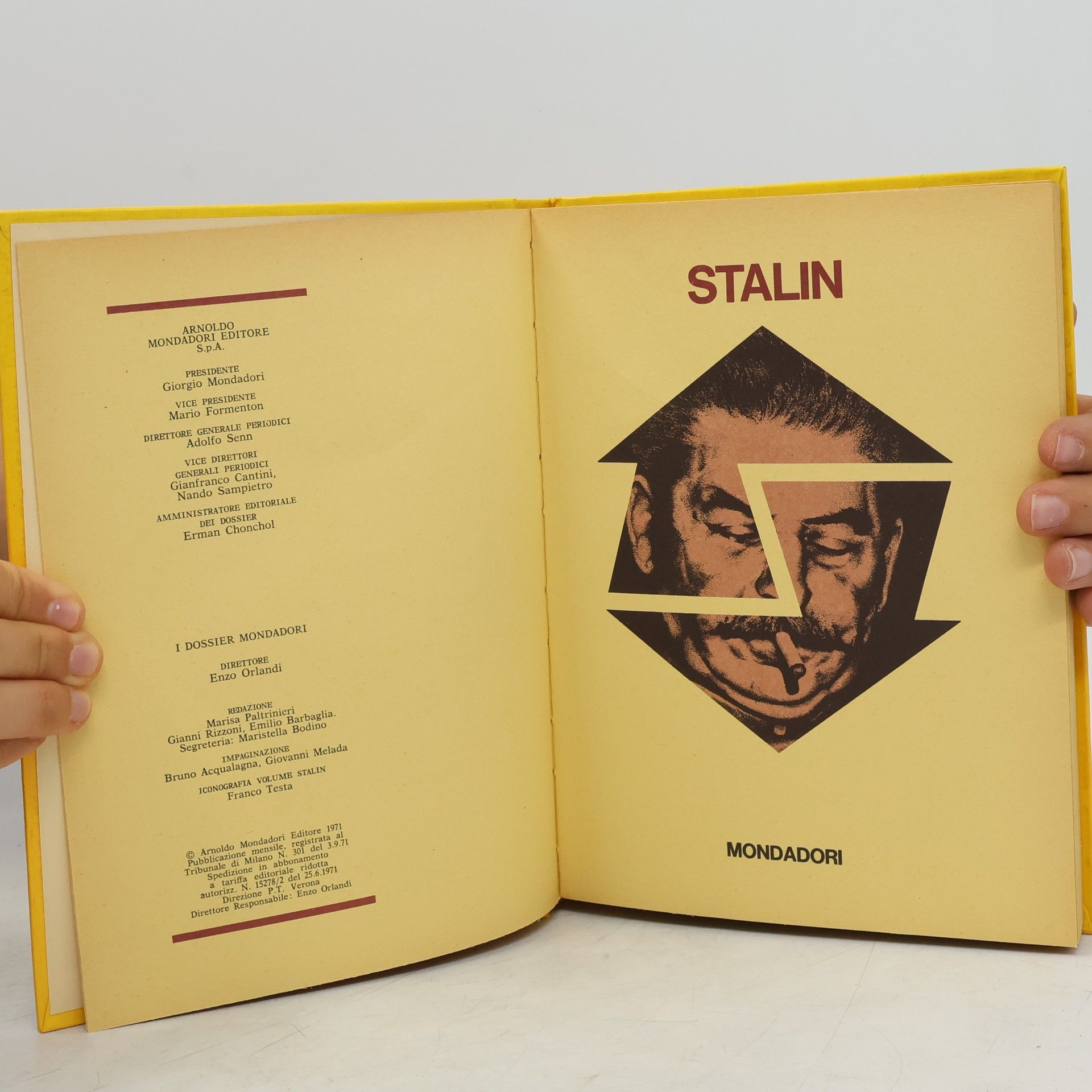 Collectif d'auteurs Pro e contro Stalin