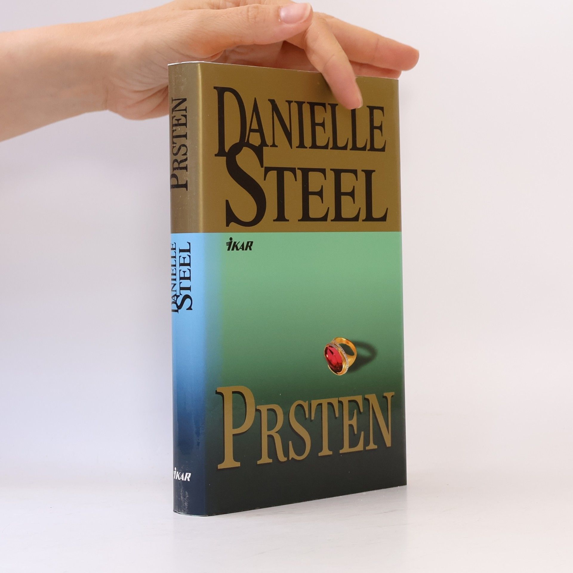Danielle Steel Prsten