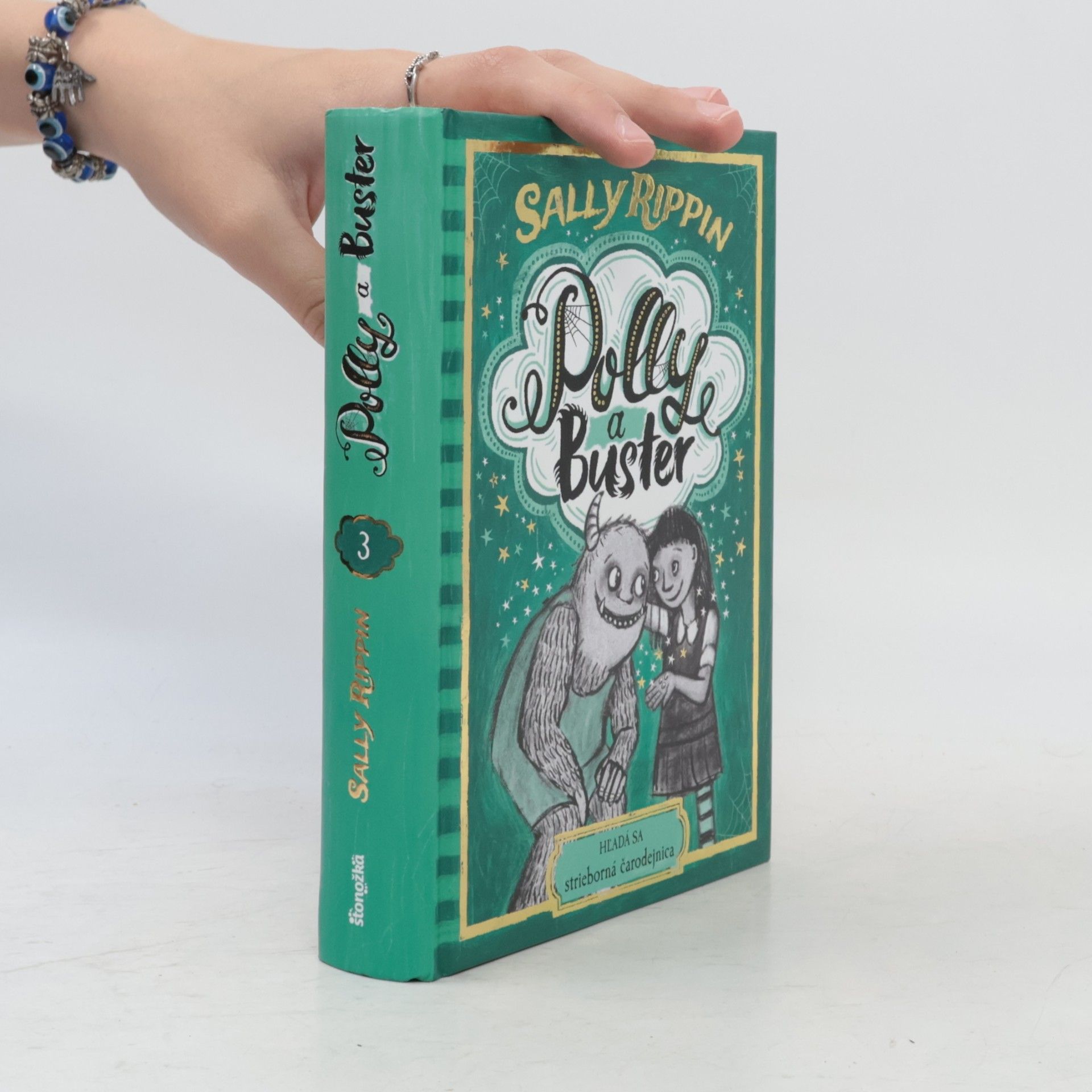 Sally Rippin Polly a Buster. Hľadá sa strieborná čarodejnica