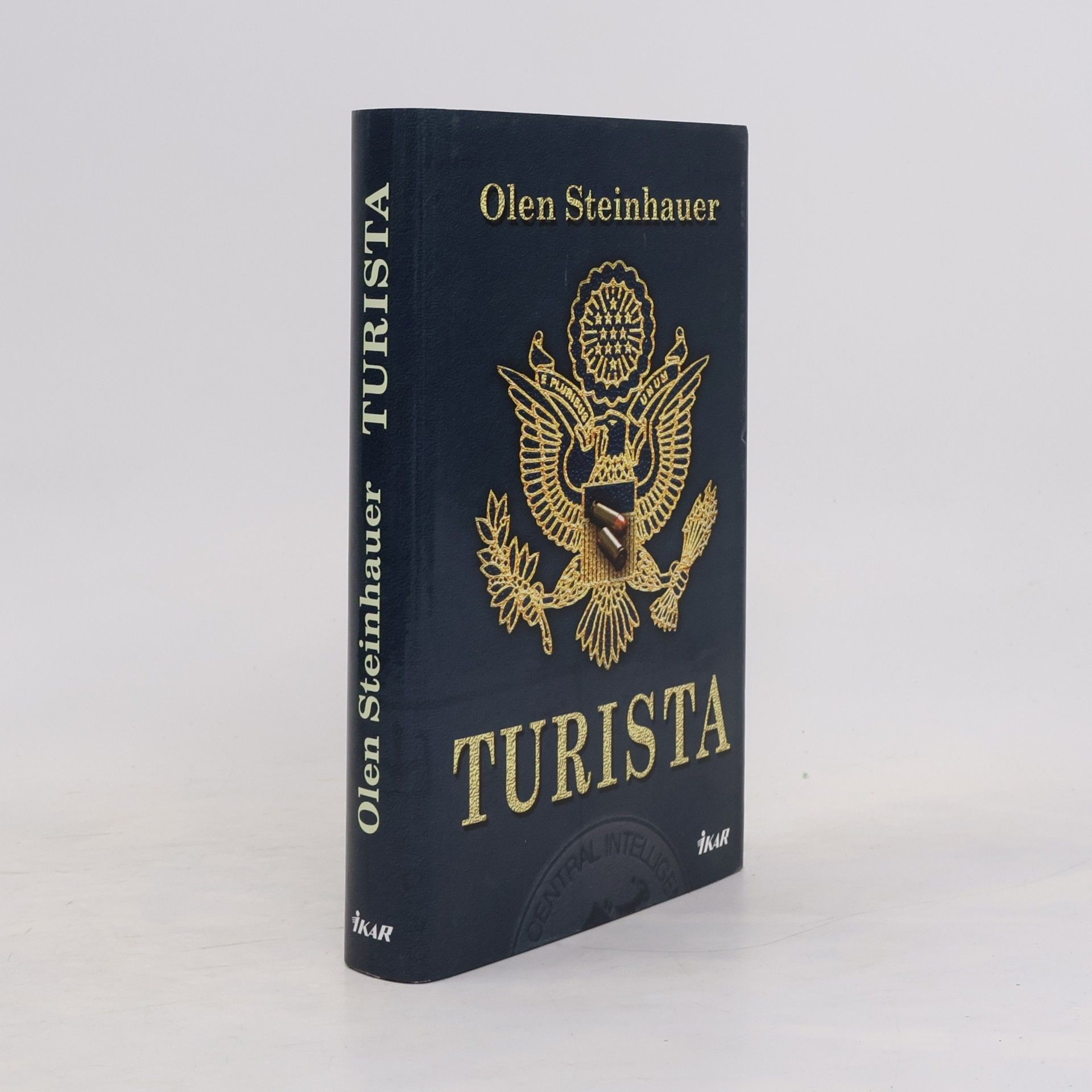 Olen Steinhauer Turista
