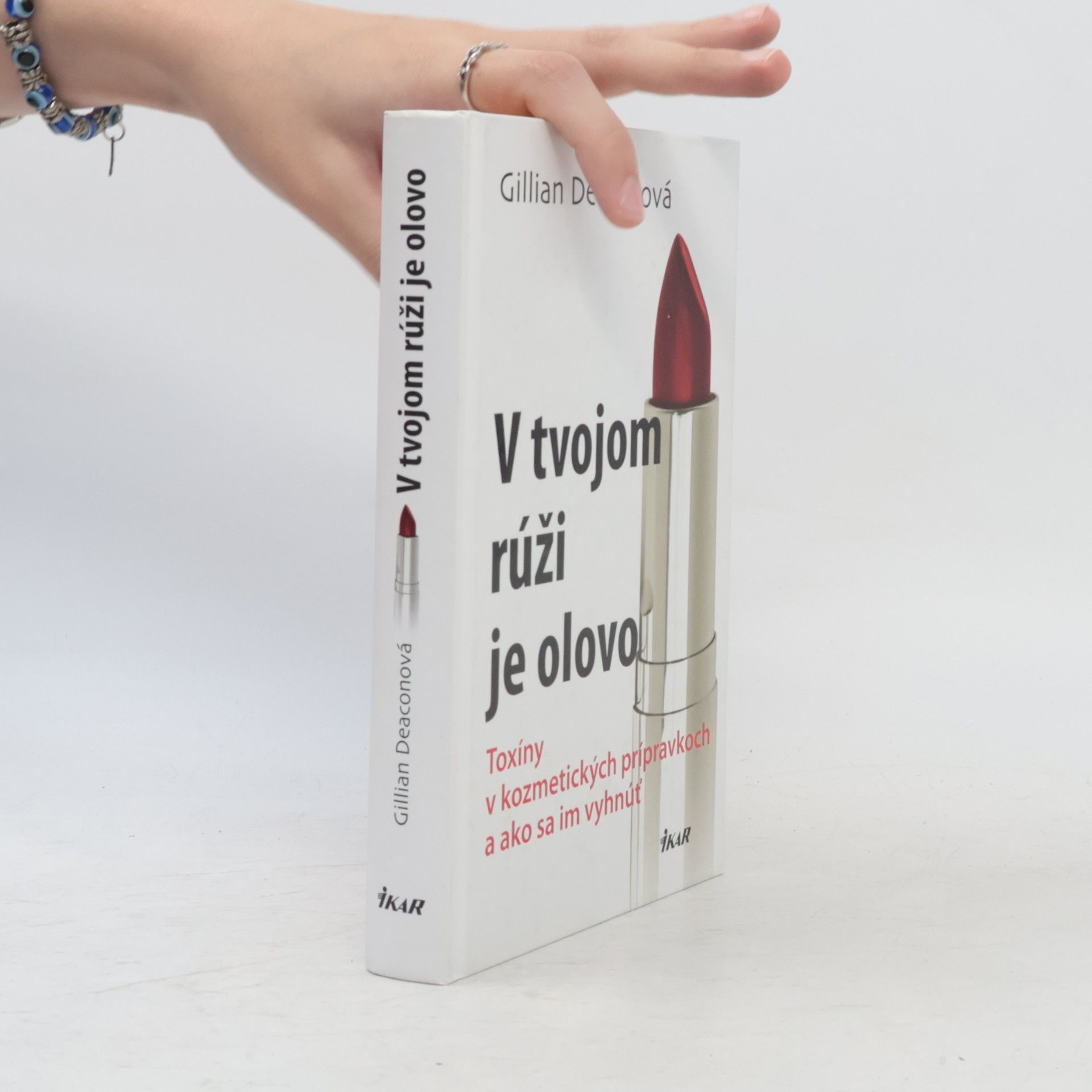 Gillian Deacon V tvojom rúži je olovo