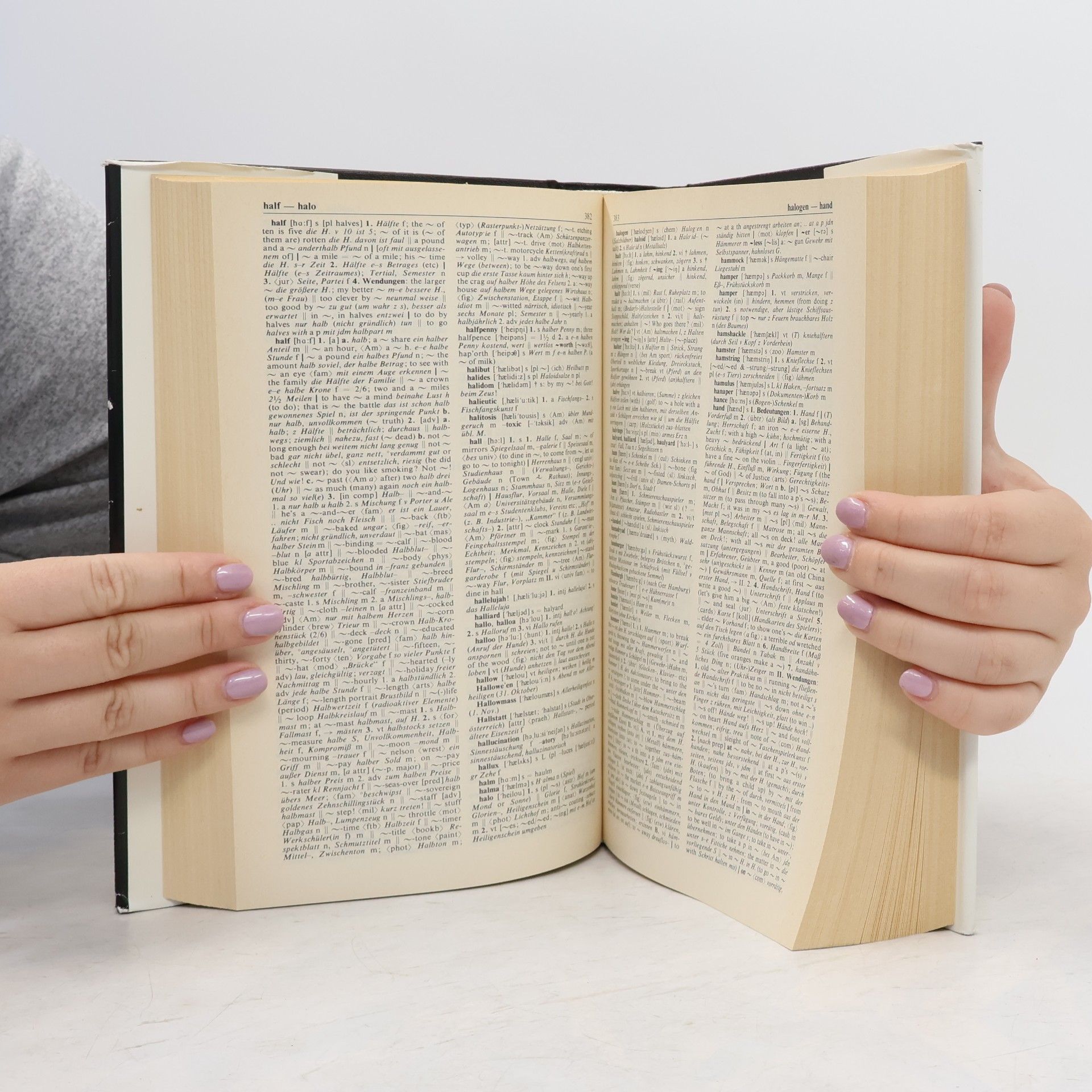 Karl Wildhagen  English-German, German-English Dictionary