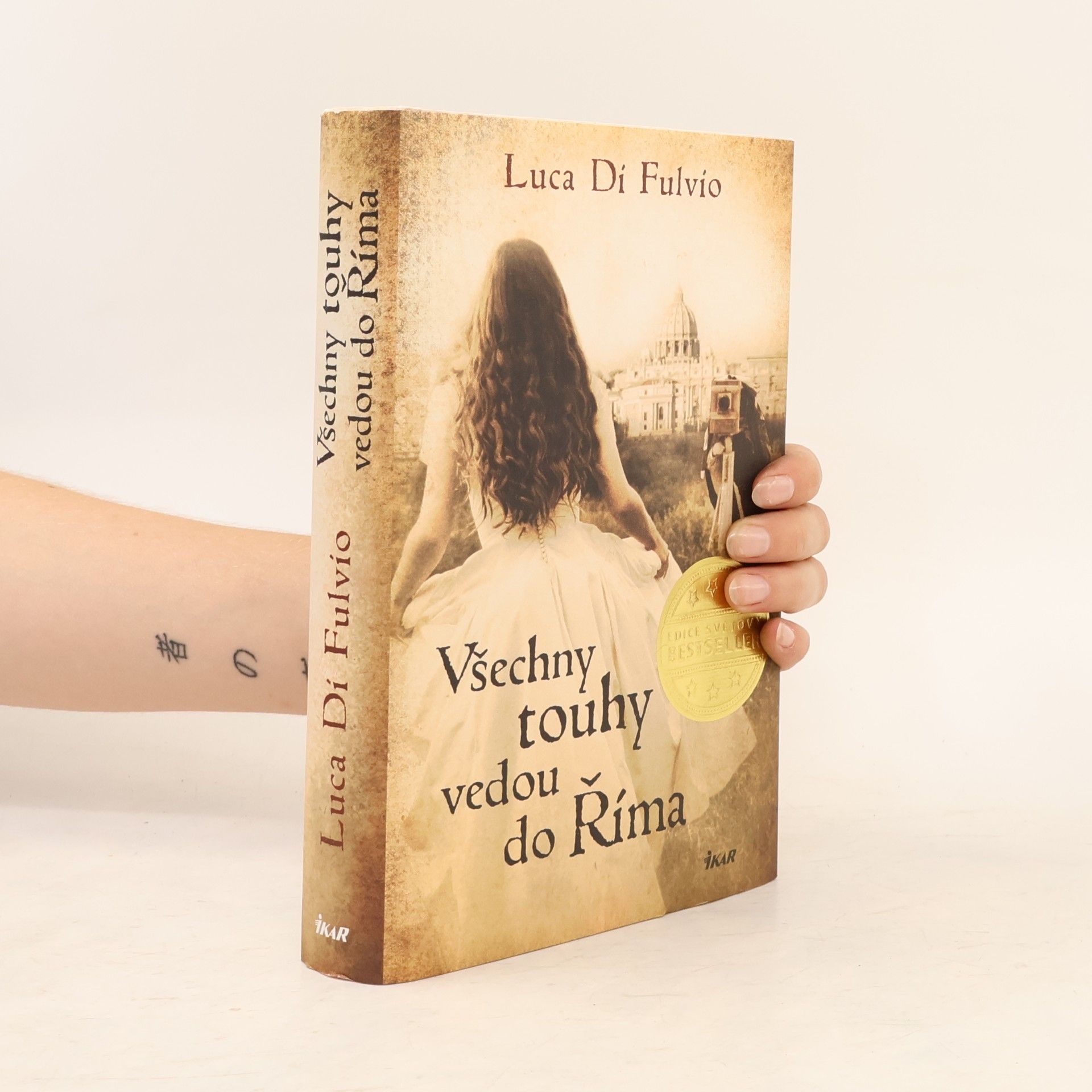 Luca Di Fulvio Všechny touhy vedou do Říma