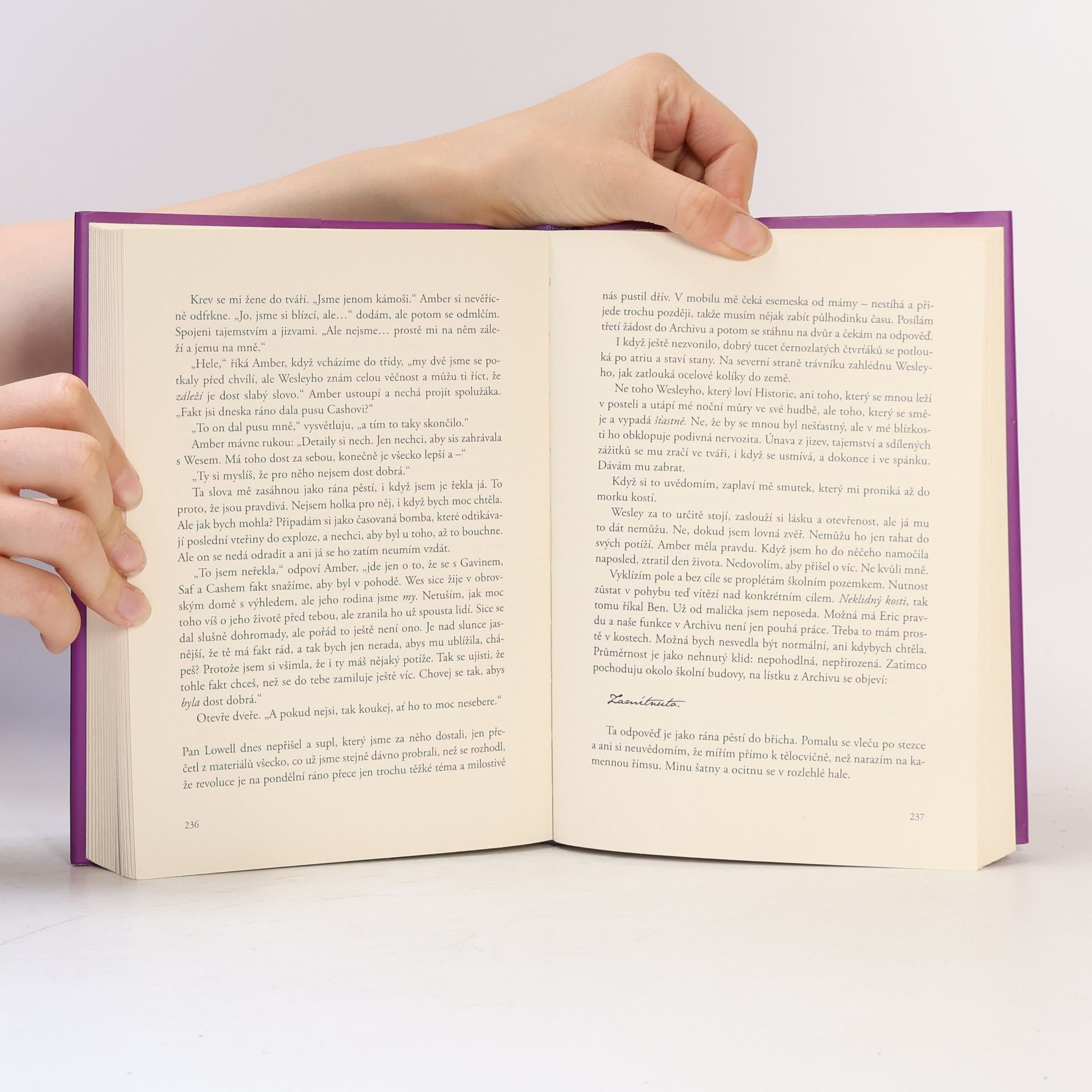 V. E. Schwab Dveře do prázdnoty