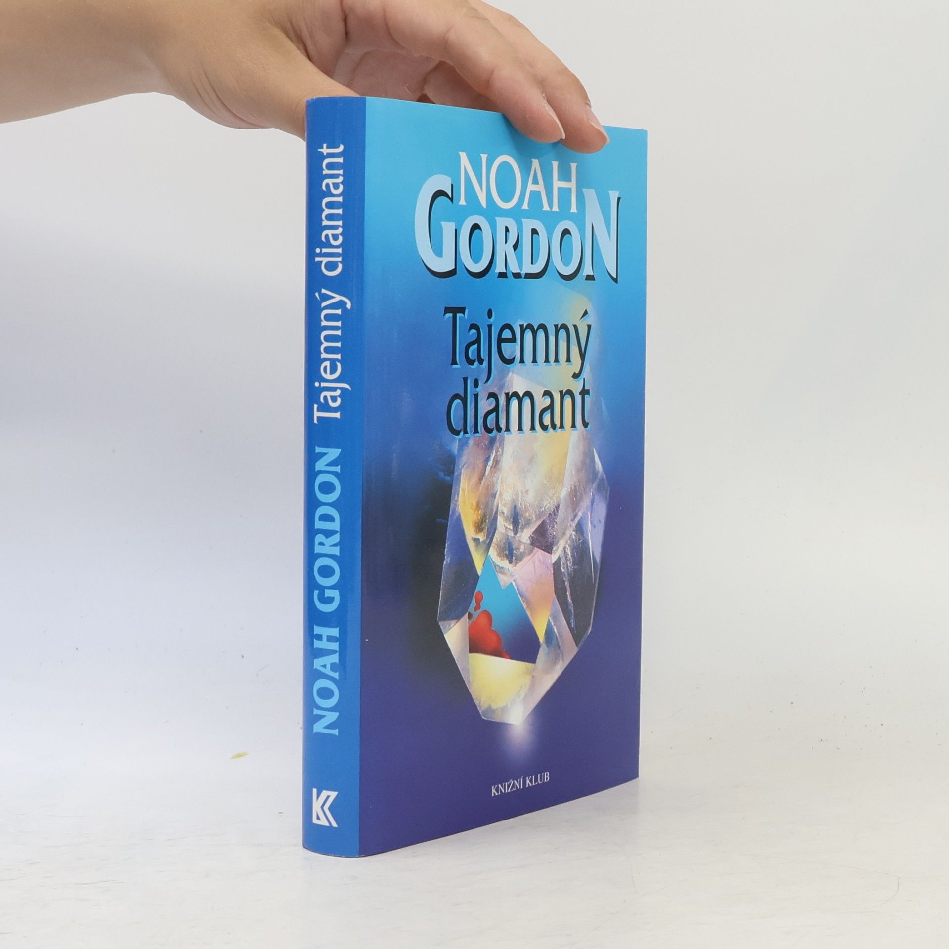 Noah Gordon Tajemný diamant