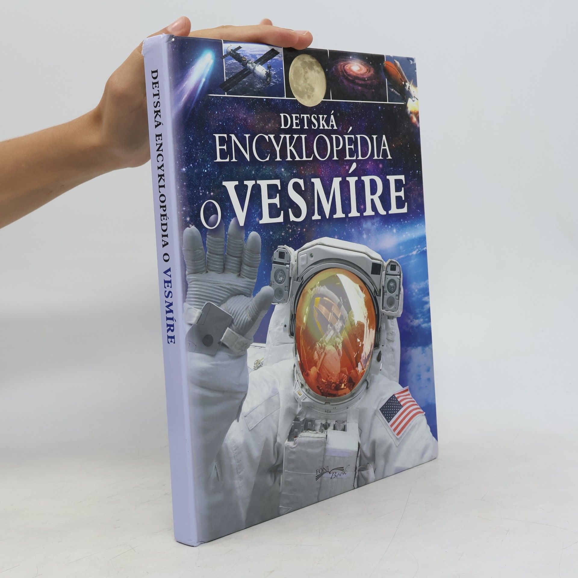 Autorenkollektiv Detská encyklopédia o vesmíre