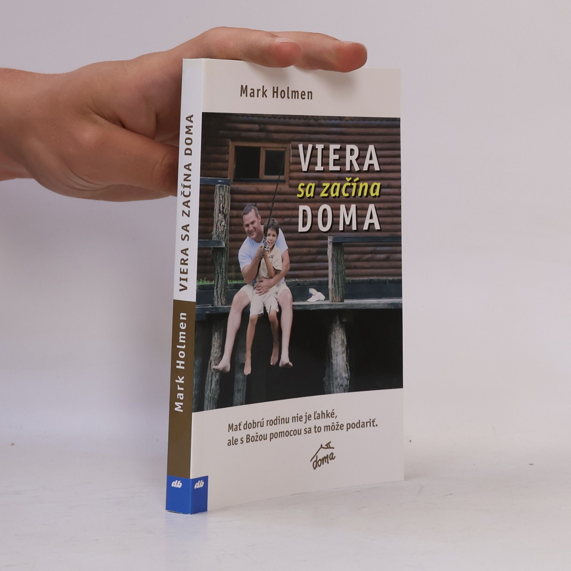 Mark Holmen Viera sa začína doma