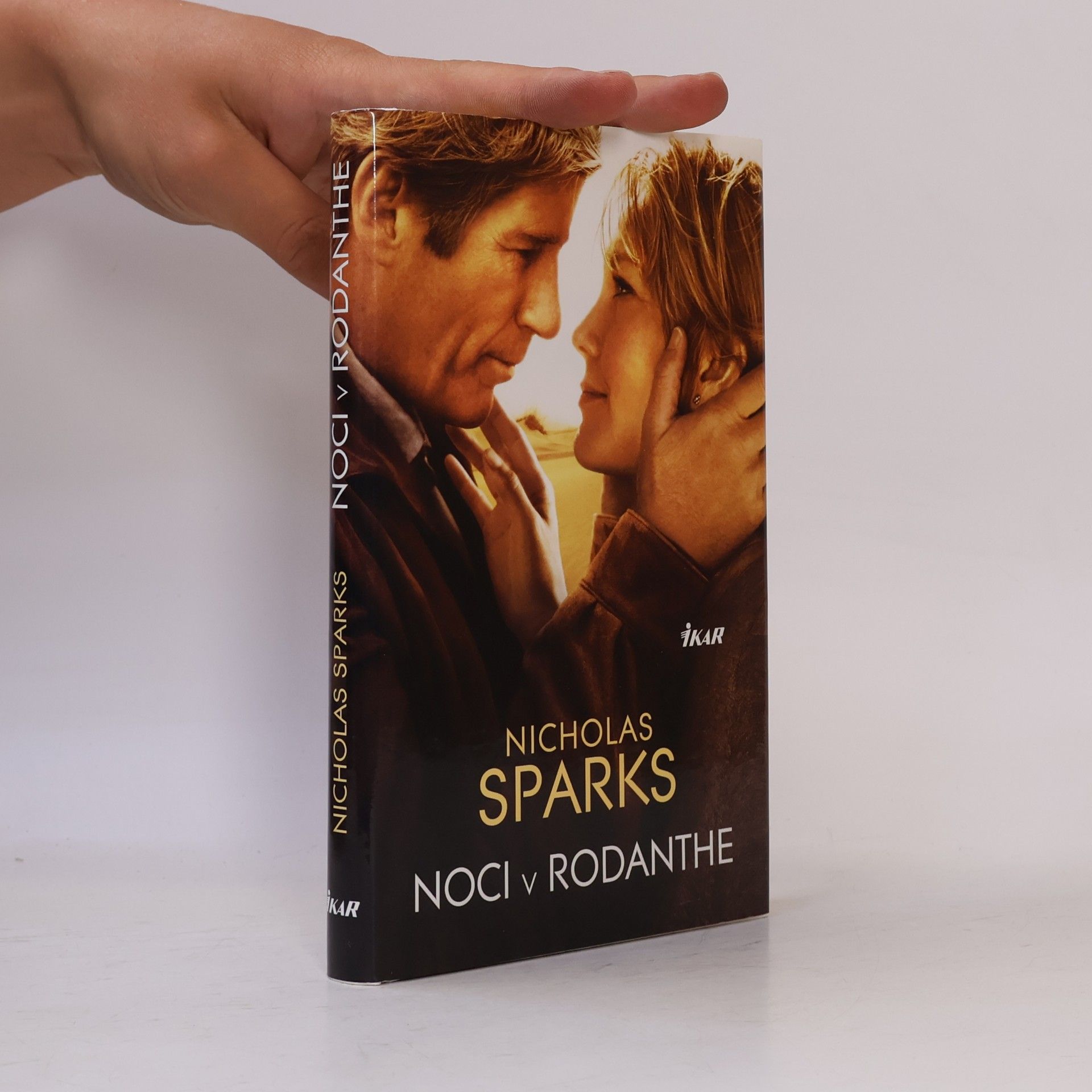 Nicholas Sparks Noci v Rodanthe