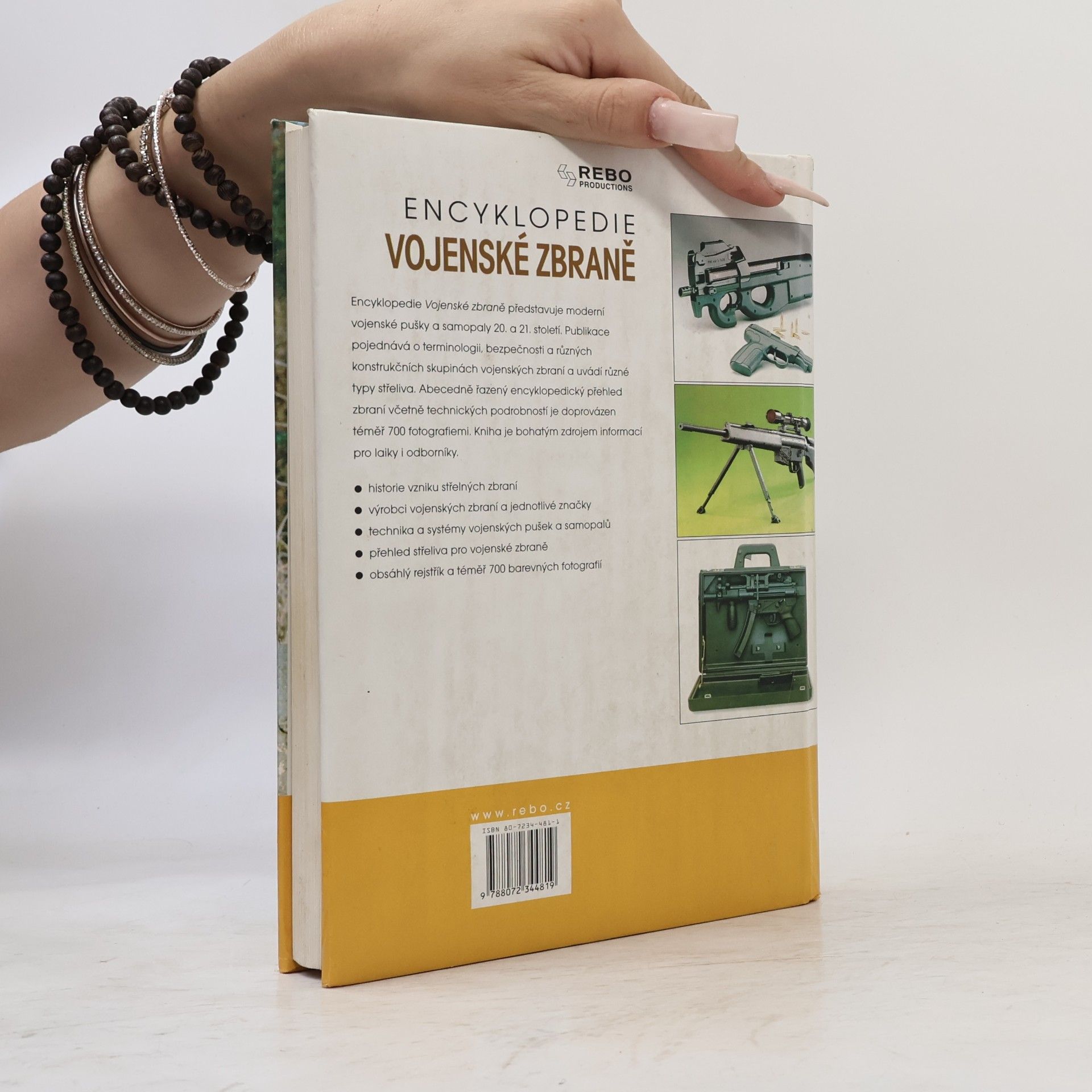 A. E. Hartink Encyklopedie Vojenské Zbraně