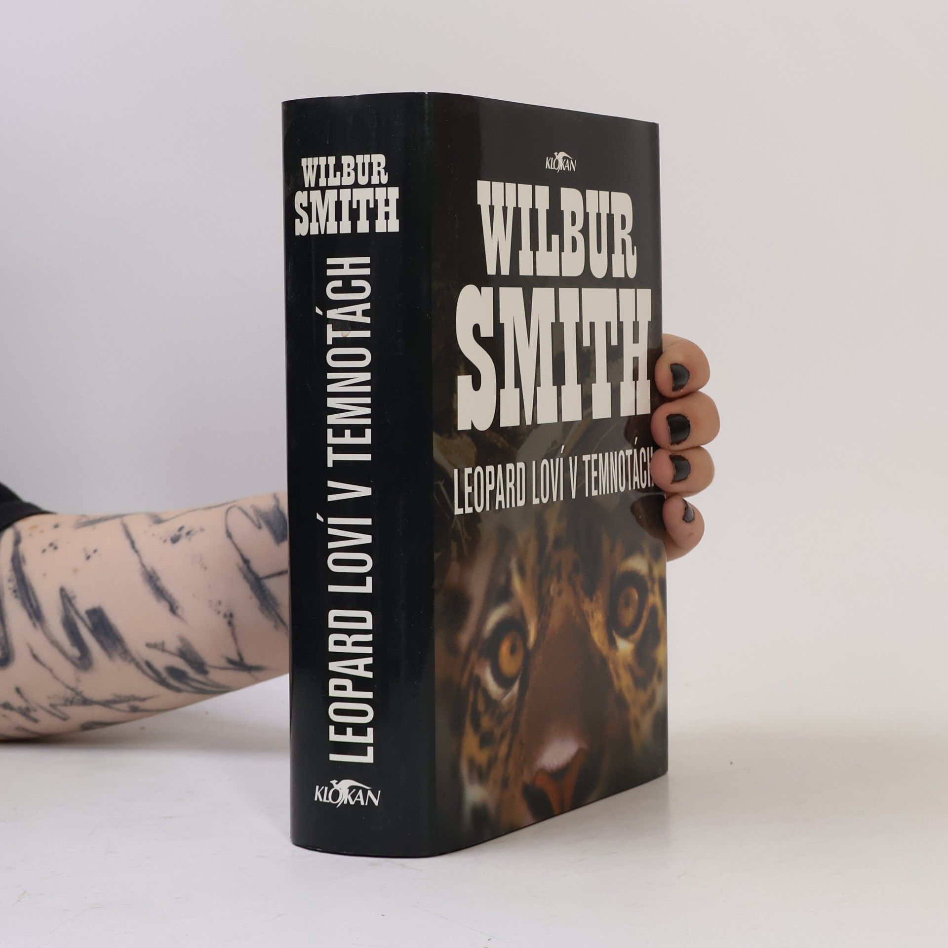 Wilbur Smith Leopard loví v temnotách