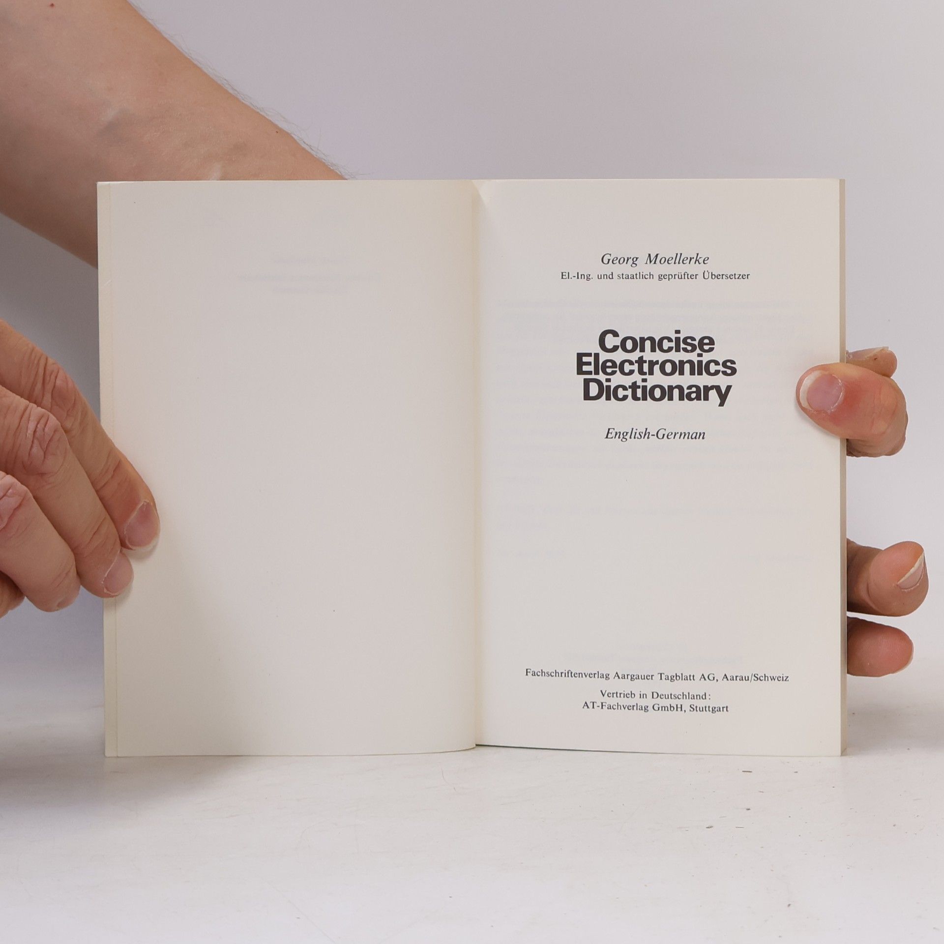 Georg Moellerke Concise Electronics Dictionary
