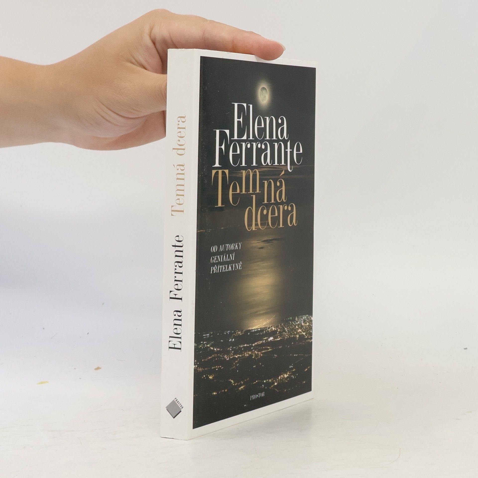Elena Ferrante Temná dcera