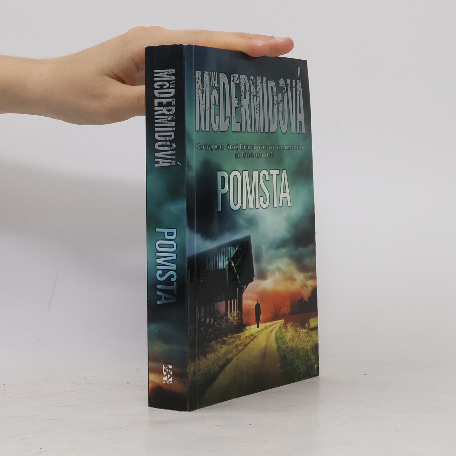 Val McDermid Pomsta