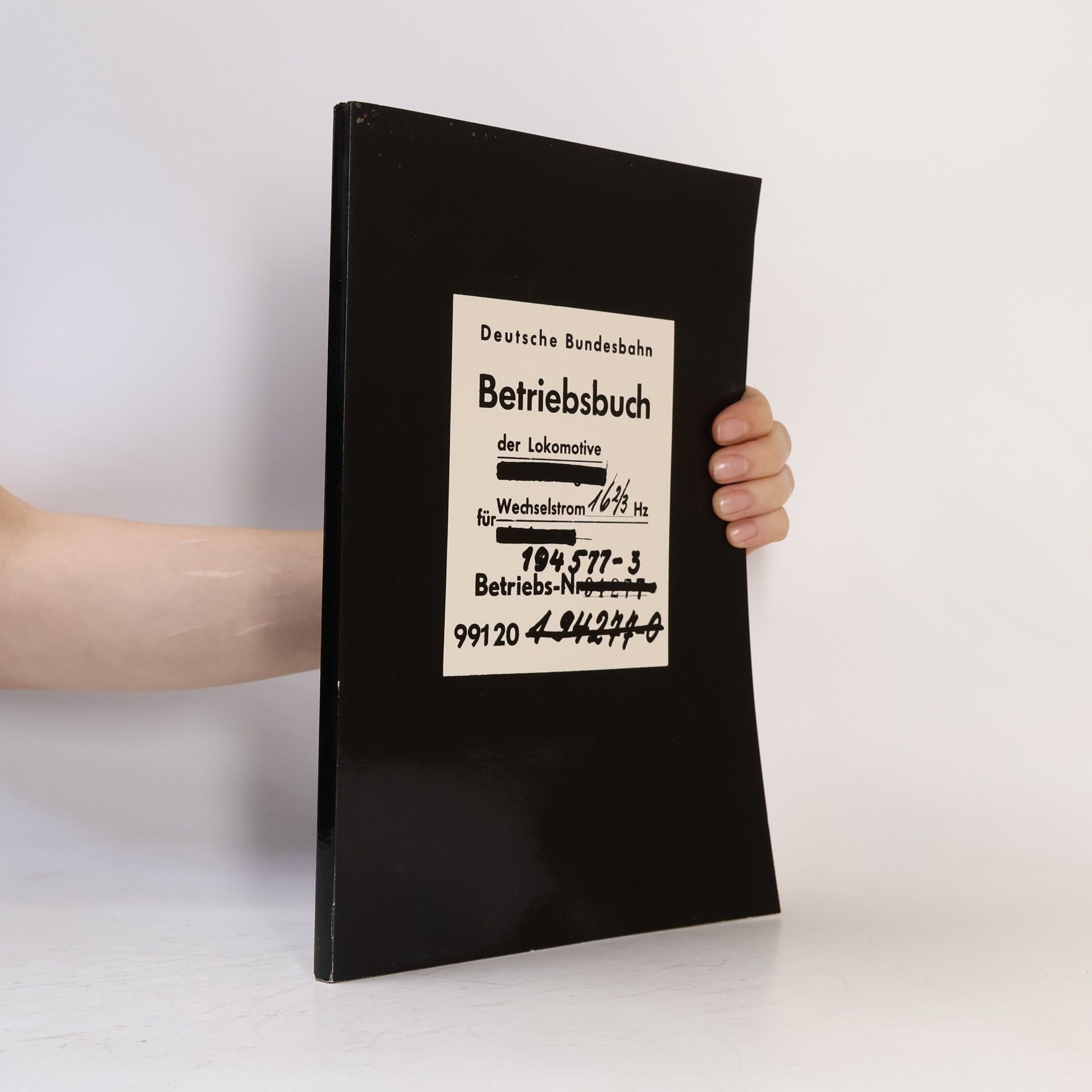 Various authors Betriebsbuch der Lokomotive 194577
