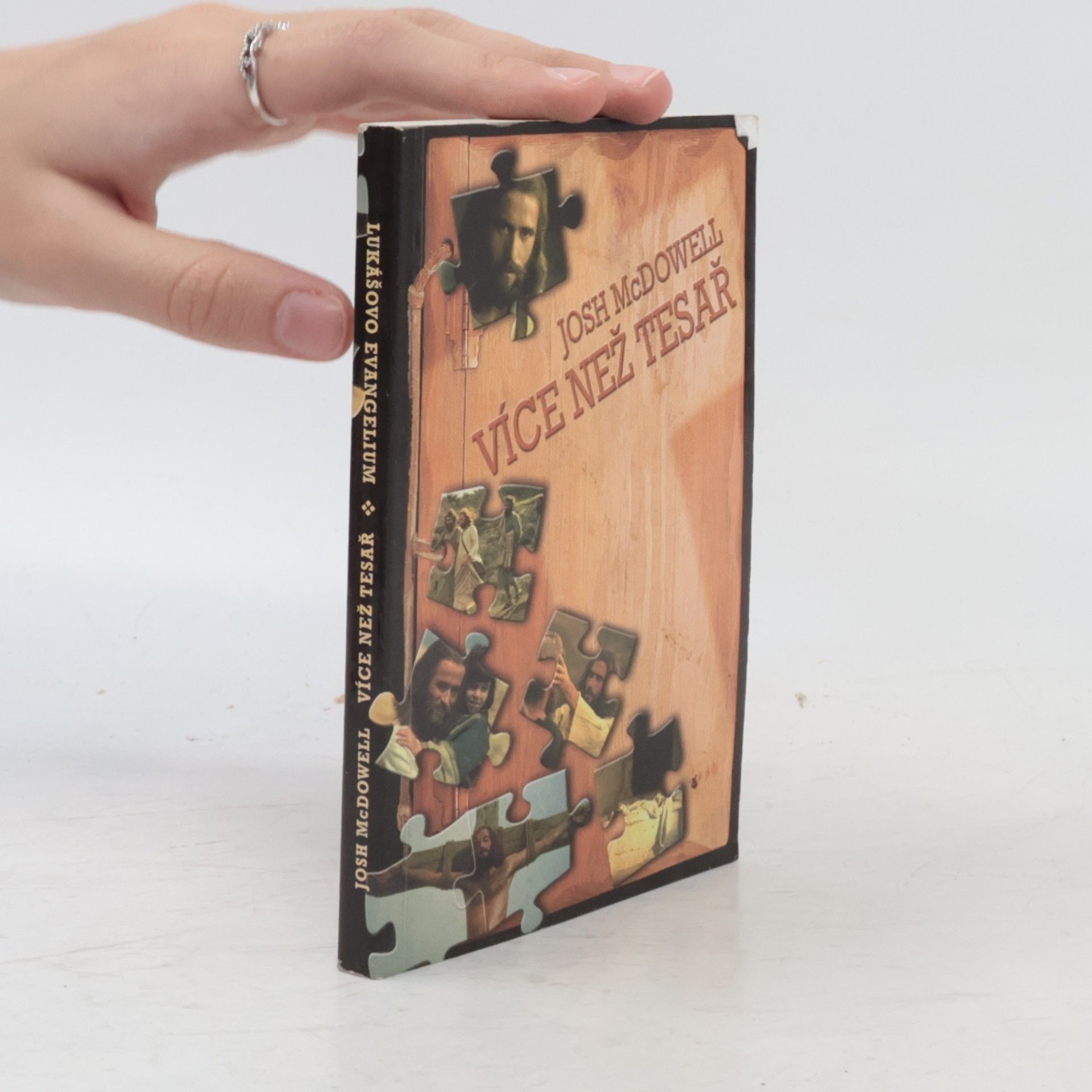 Kolektiv autorů Lukášovo evangelium/Více než tesař