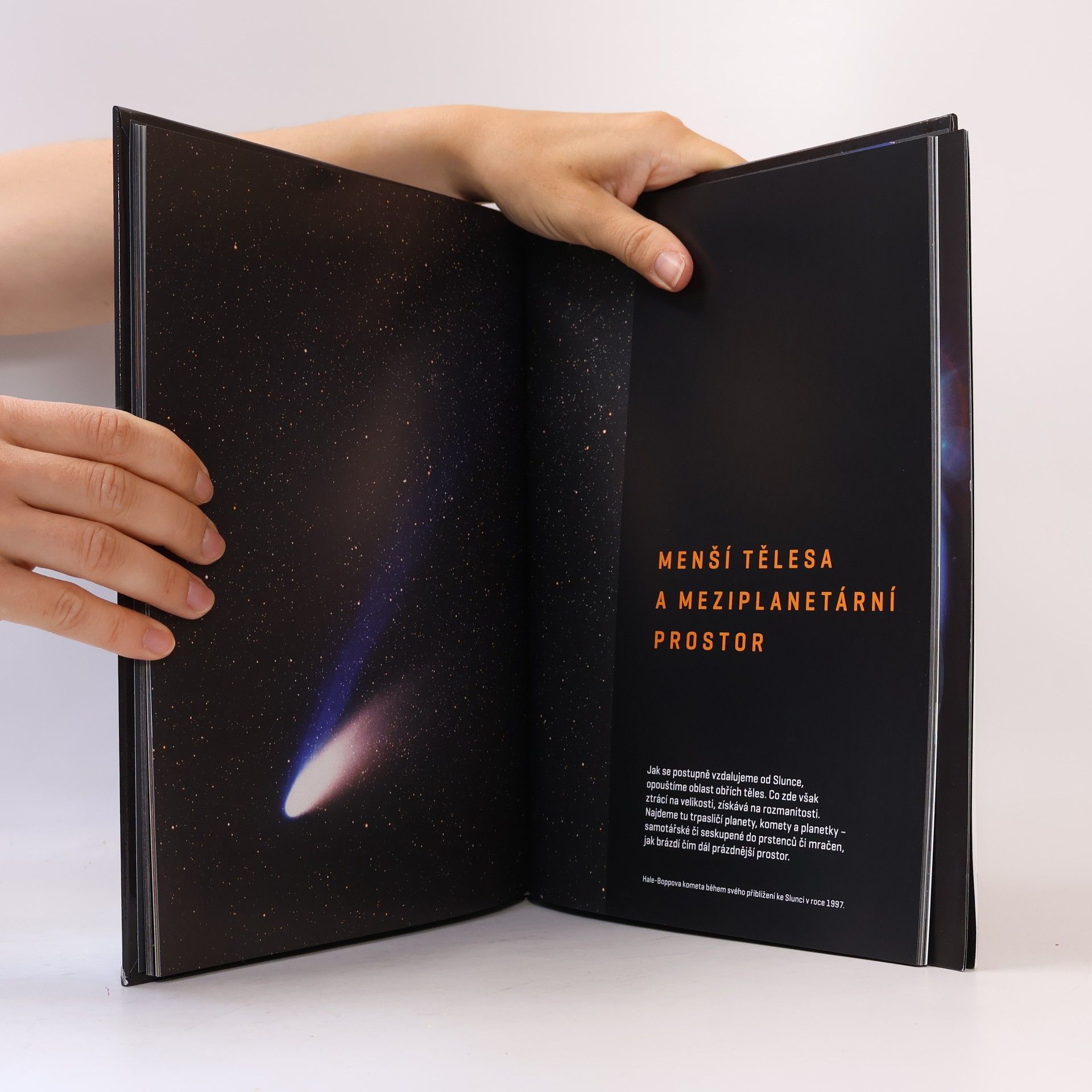 Various authors Atlas Vesmíru 1. Sluneční soustava