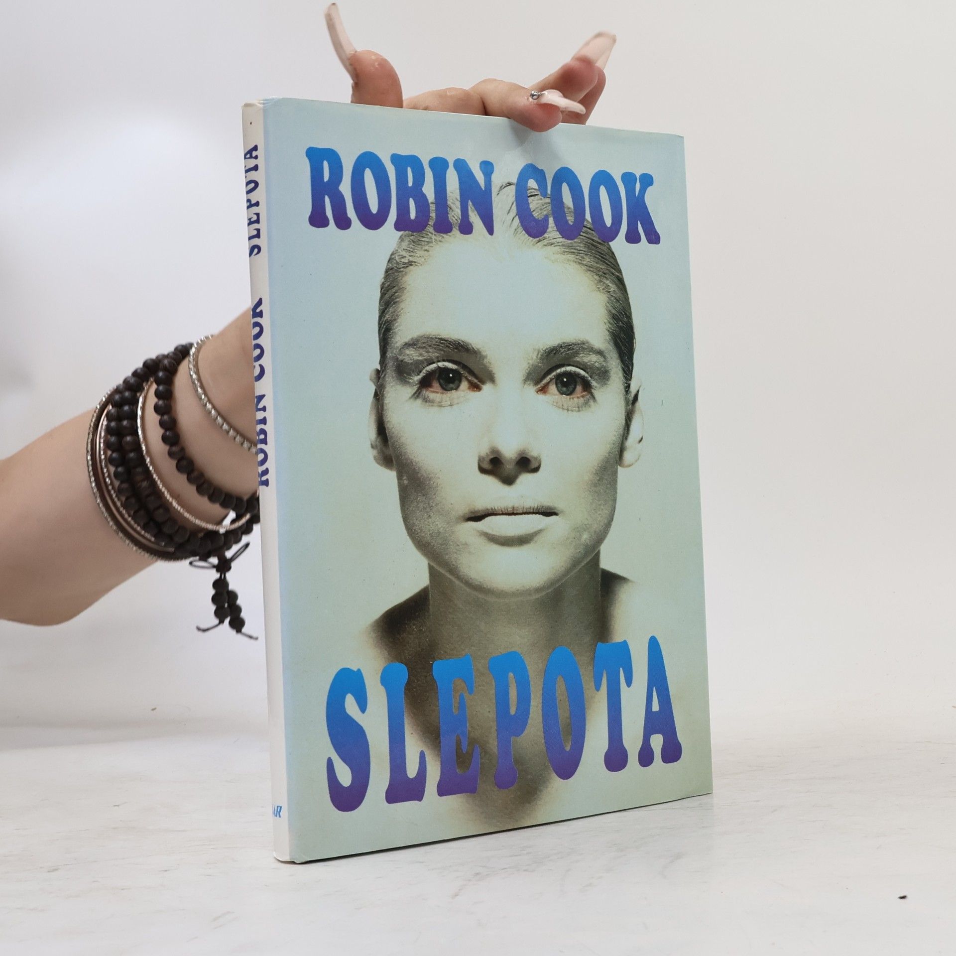 Robin Cook Slepota